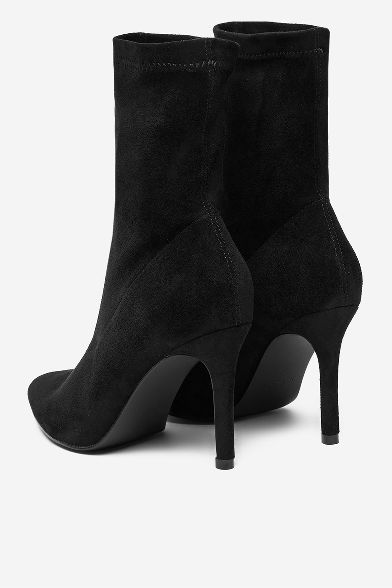 Polokozačky Černá