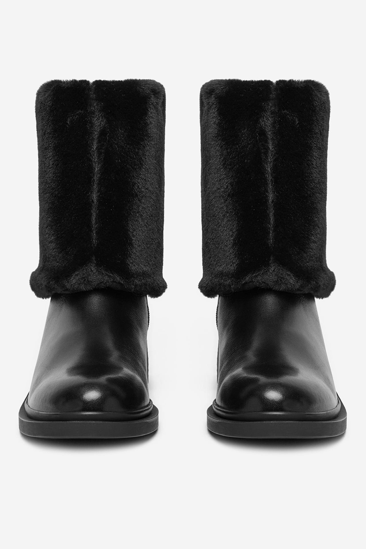 Polokozačky Černá