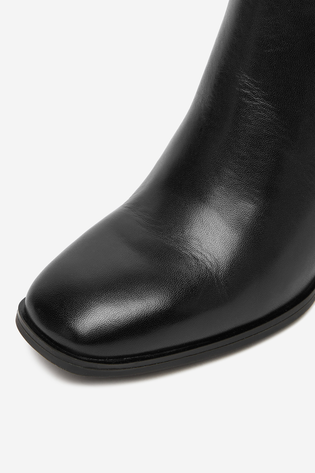 Polokozačky Černá