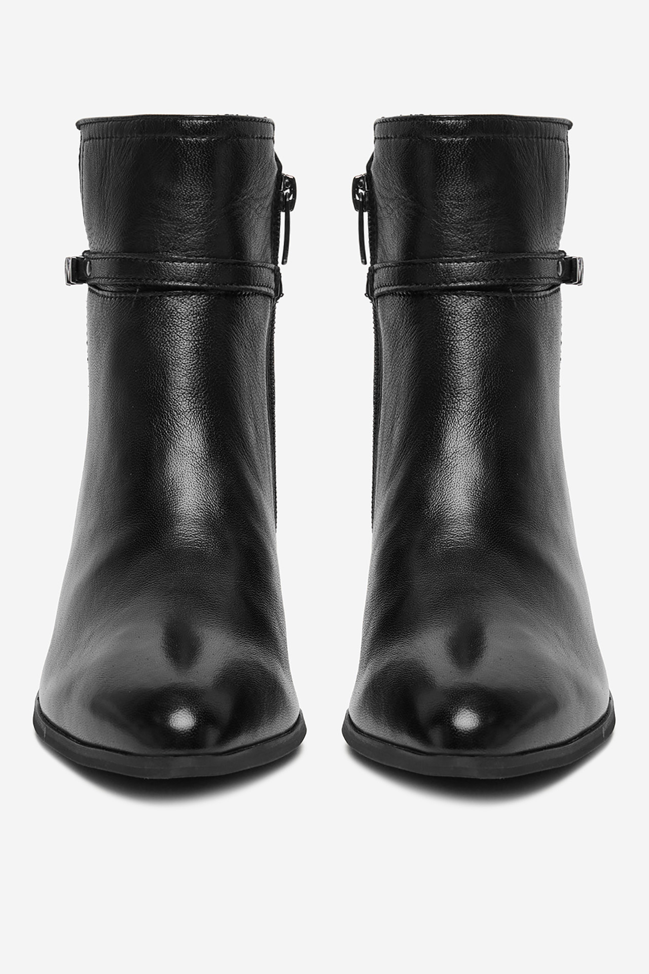 Polokozačky Černá