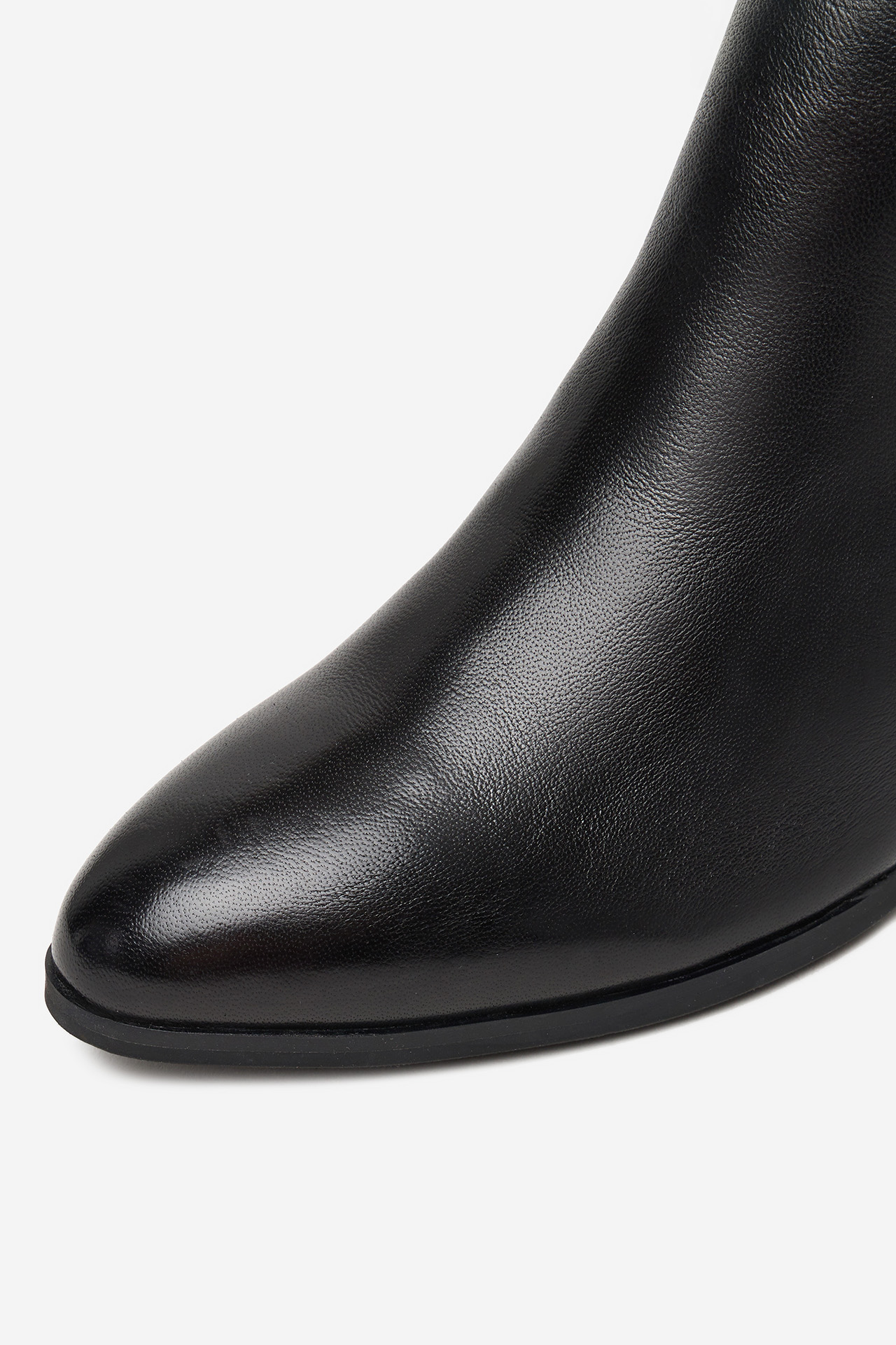 Polokozačky Černá