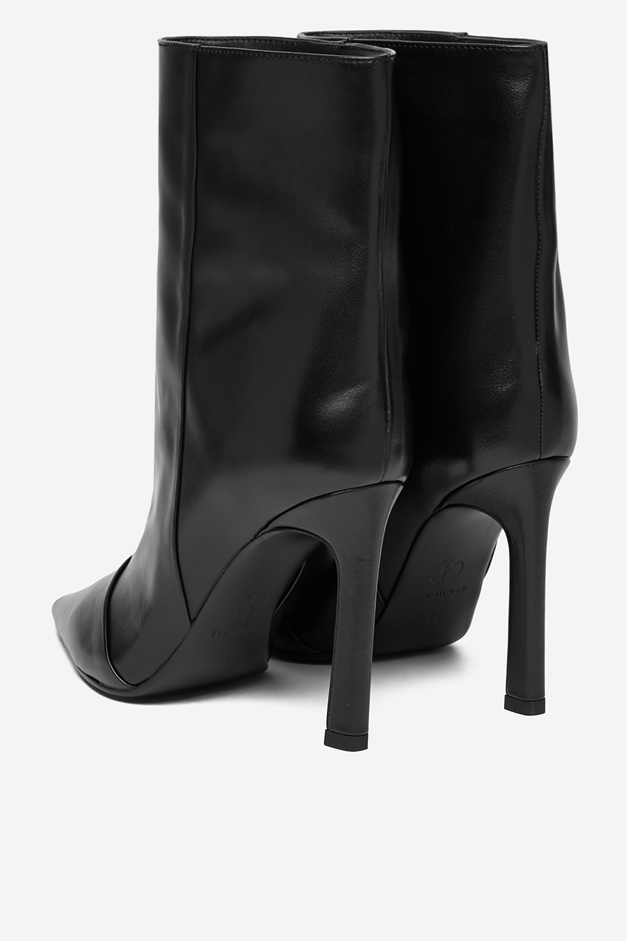 Polokozačky Černá