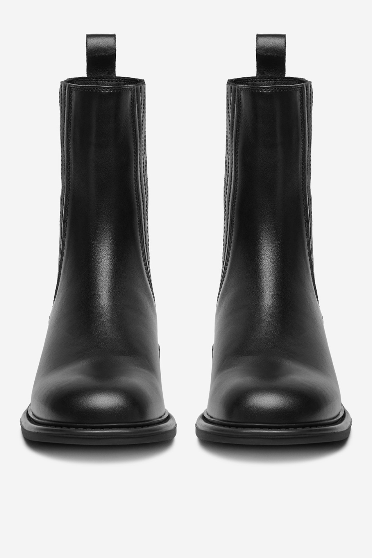 Kotníková obuv s elastickým prvkem Černá