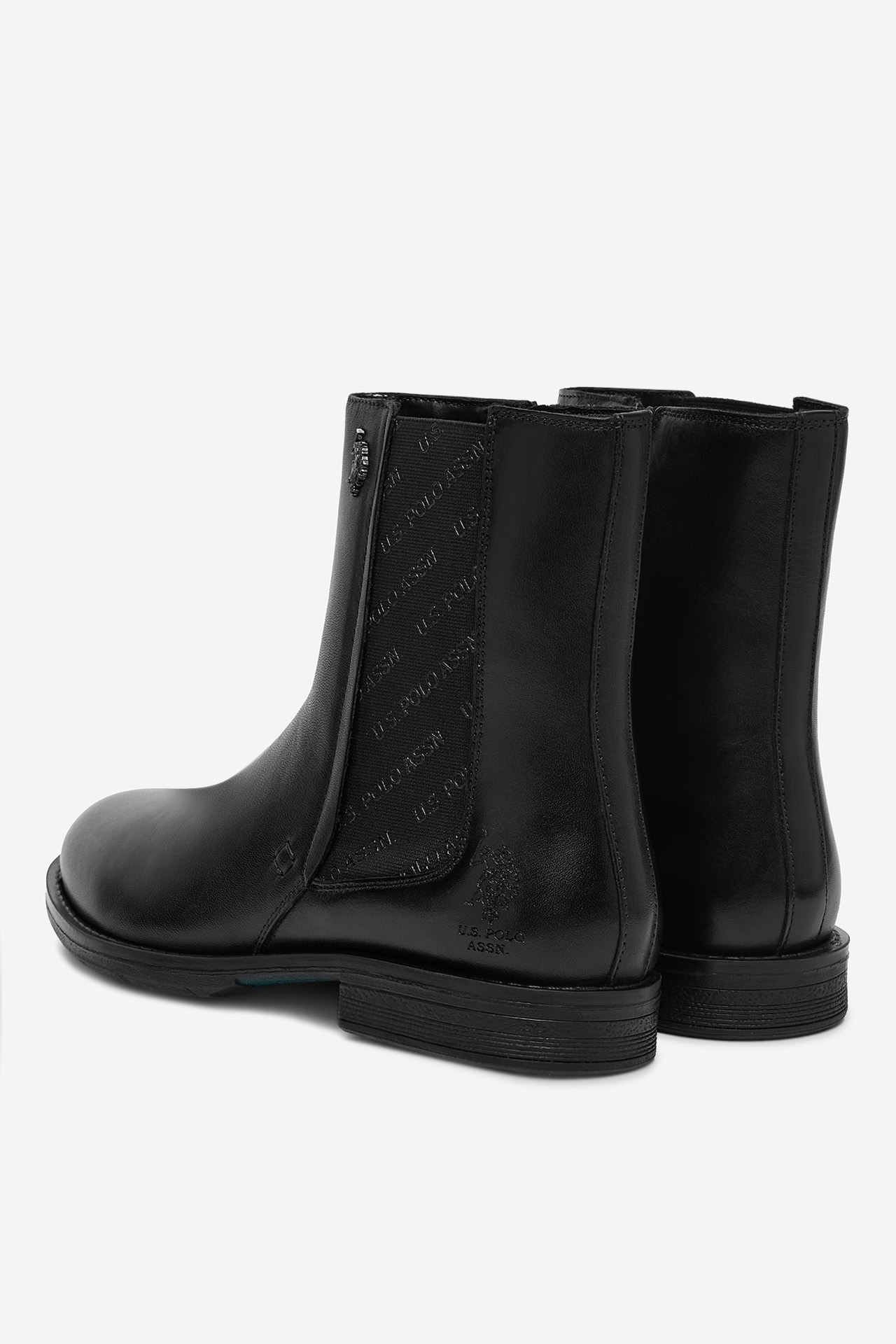 Gležnjarji chelsea Črna