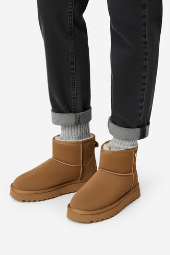NINE WEST CEO-NASR-01 Kamel