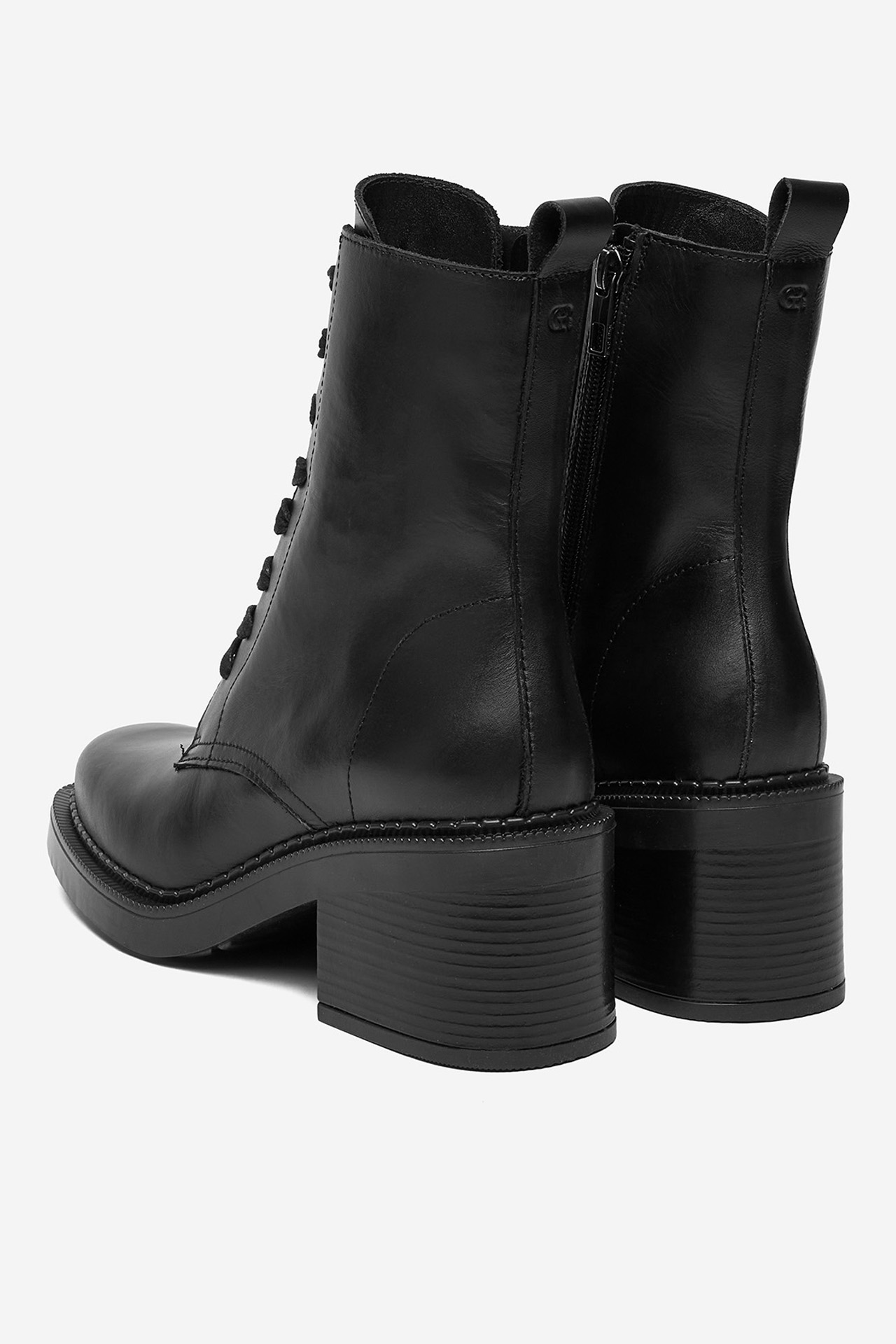 Polokozačky Černá