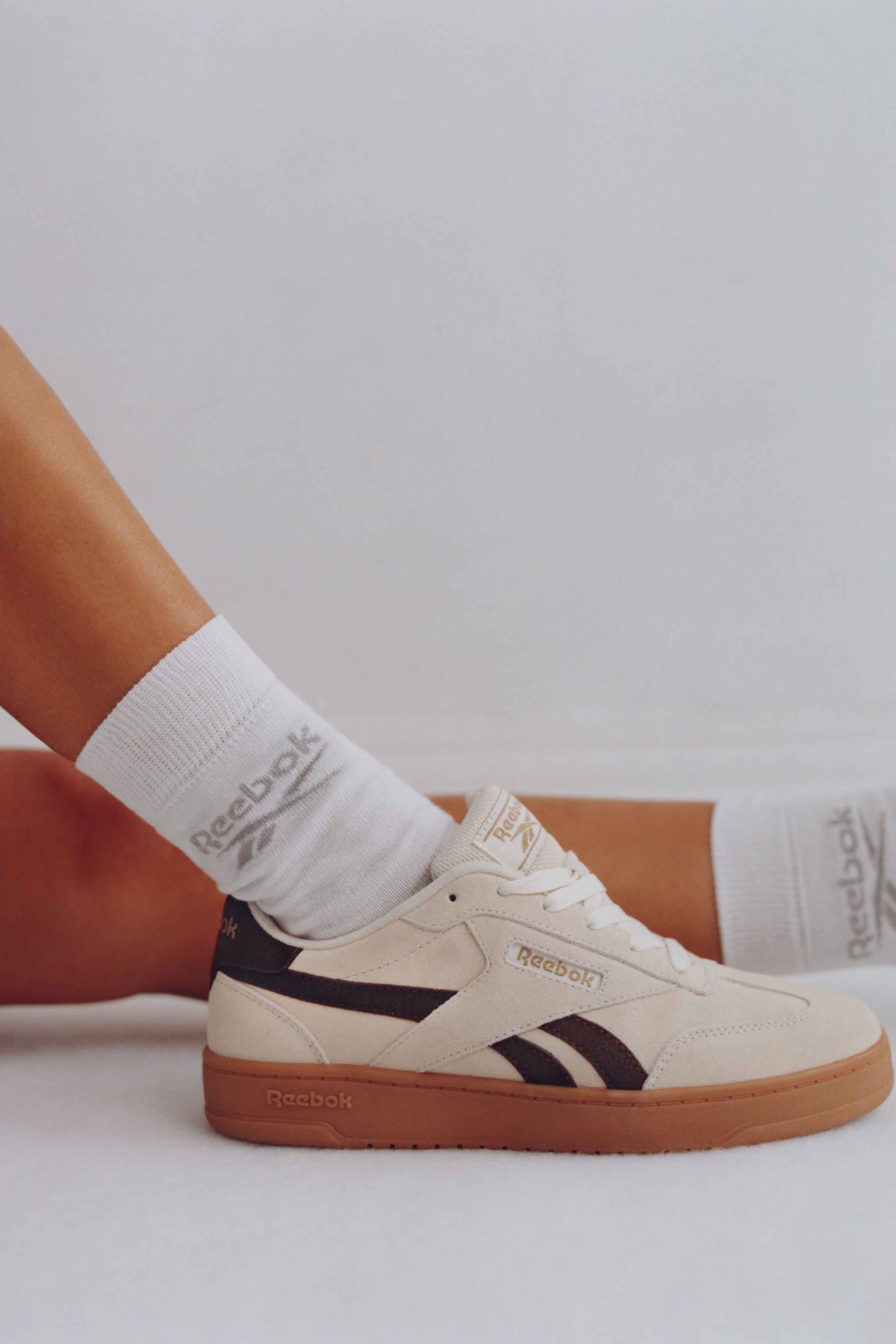 REEBOK WB-FORTE LOUNGER DOUBLE UP AR30255WCYT Beżowy
