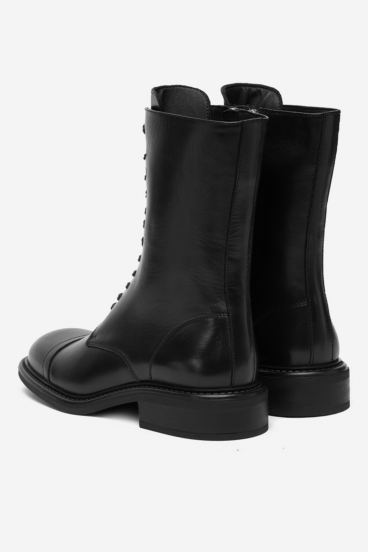 Kotníková obuv Černá