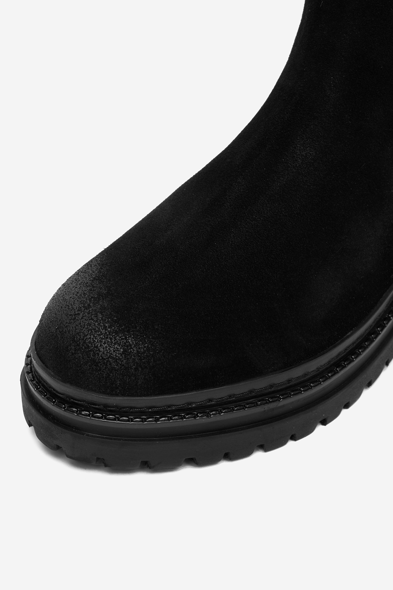 Gležnjarji chelsea Črna