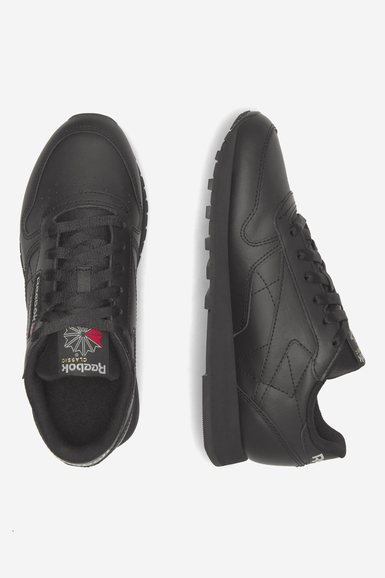 Sneakersy Černá