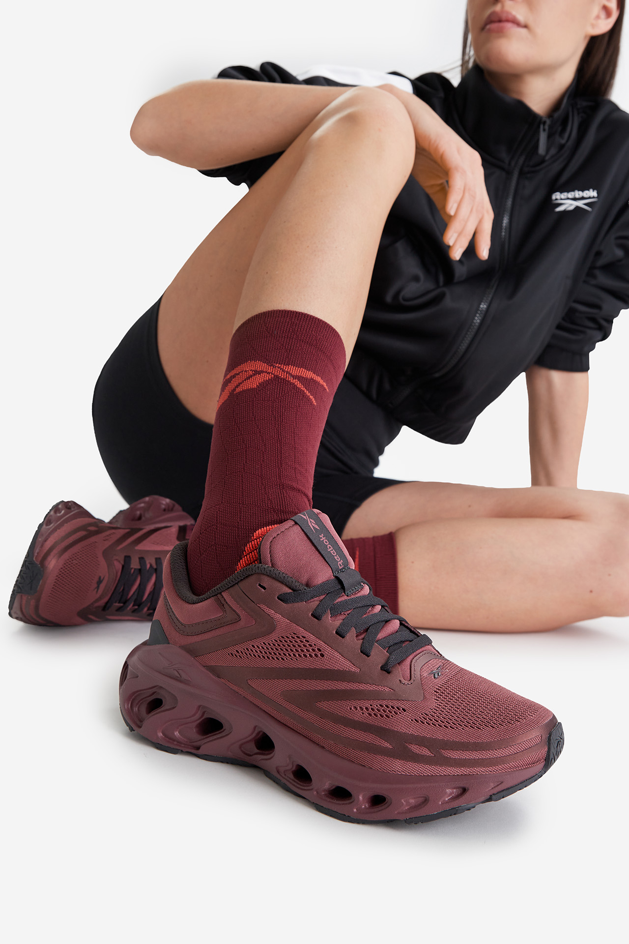 Sportovní obuv Vínový