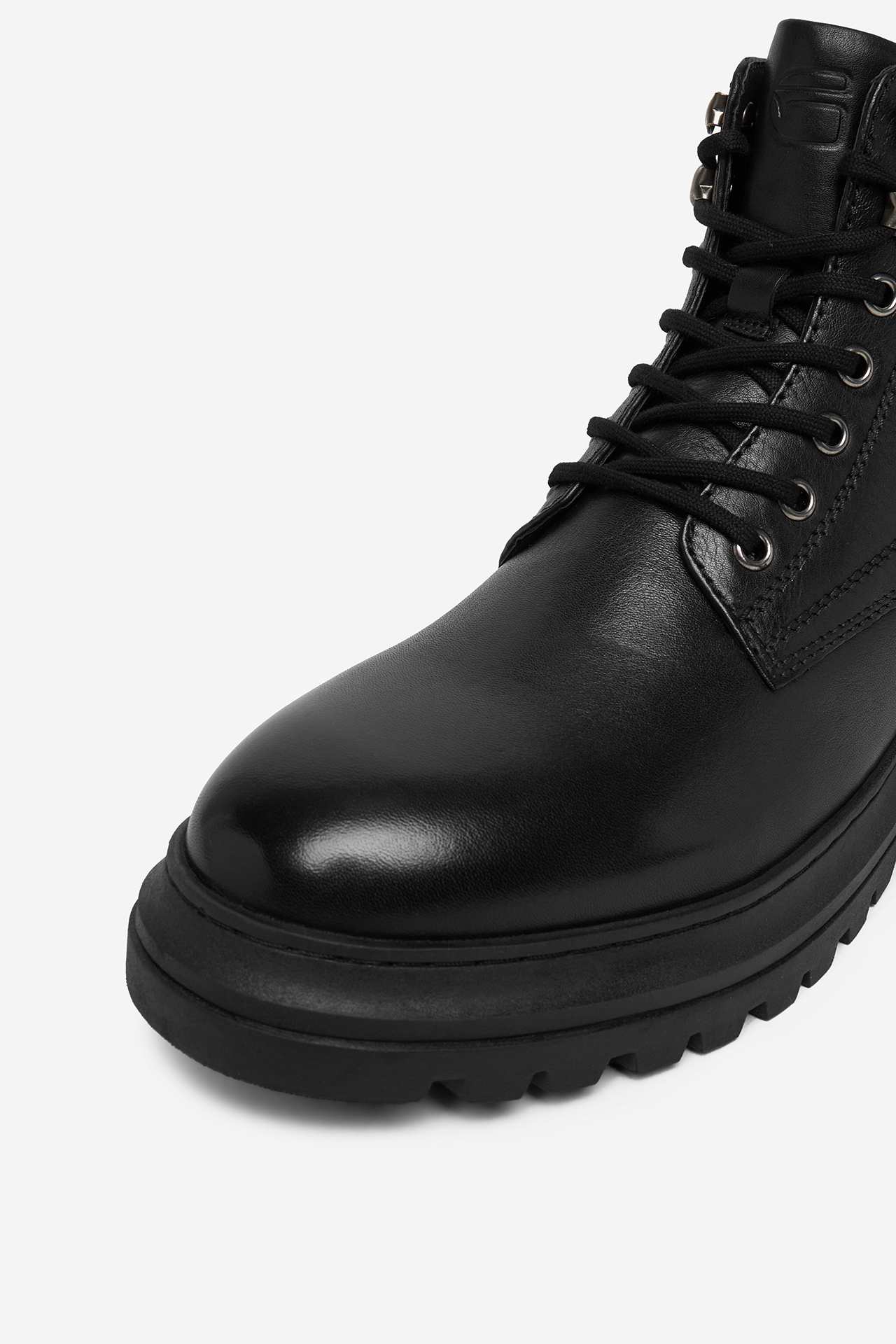 Kotníková obuv Černá