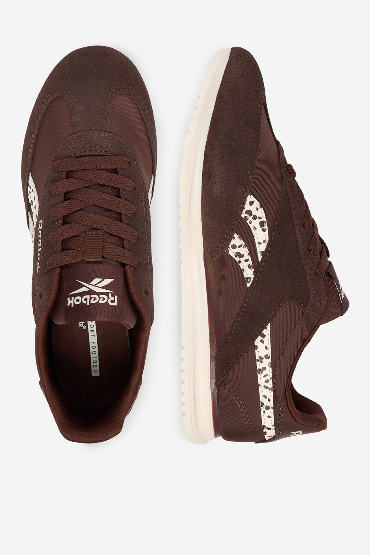 Sneakersy Tmavě hnědá