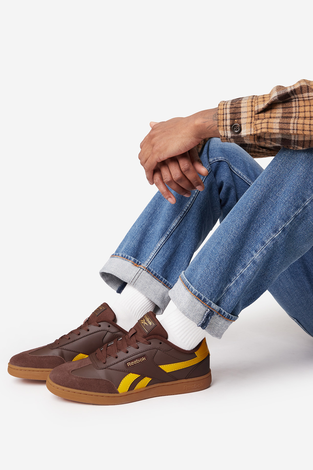 Sneakersy Tmavě hnědá