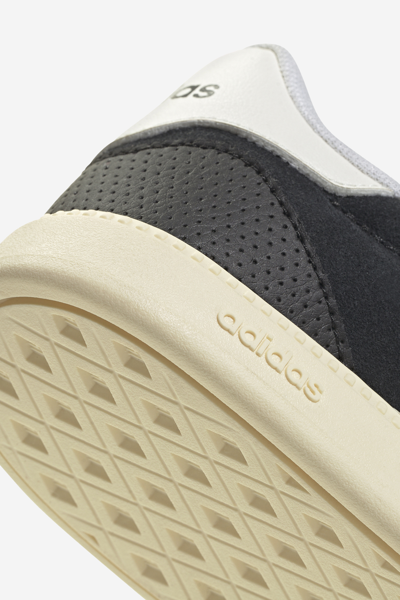 BREAKNET SLEEK