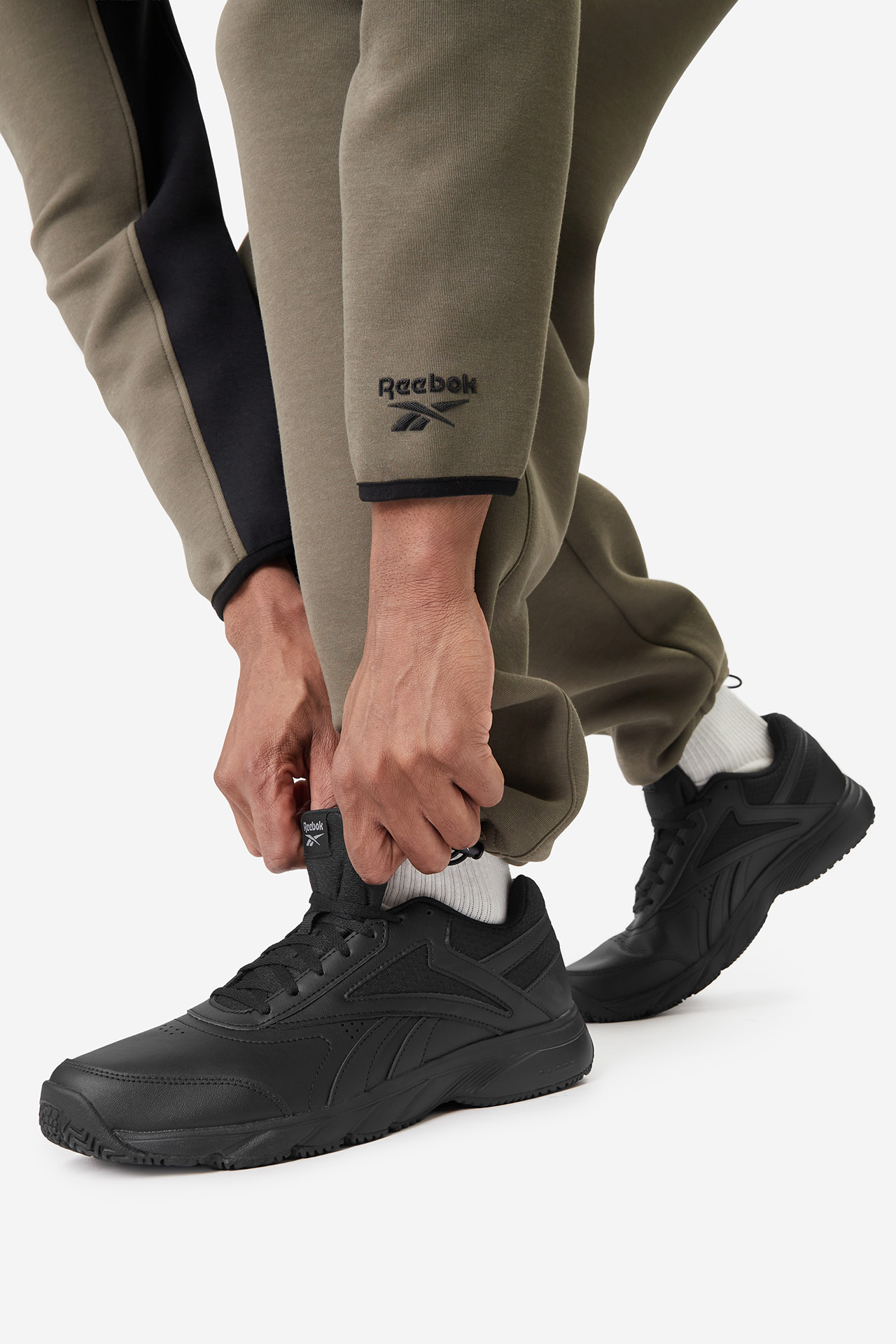REEBOK WB-WORK N CUSHION 4.0 100001162 Czarny