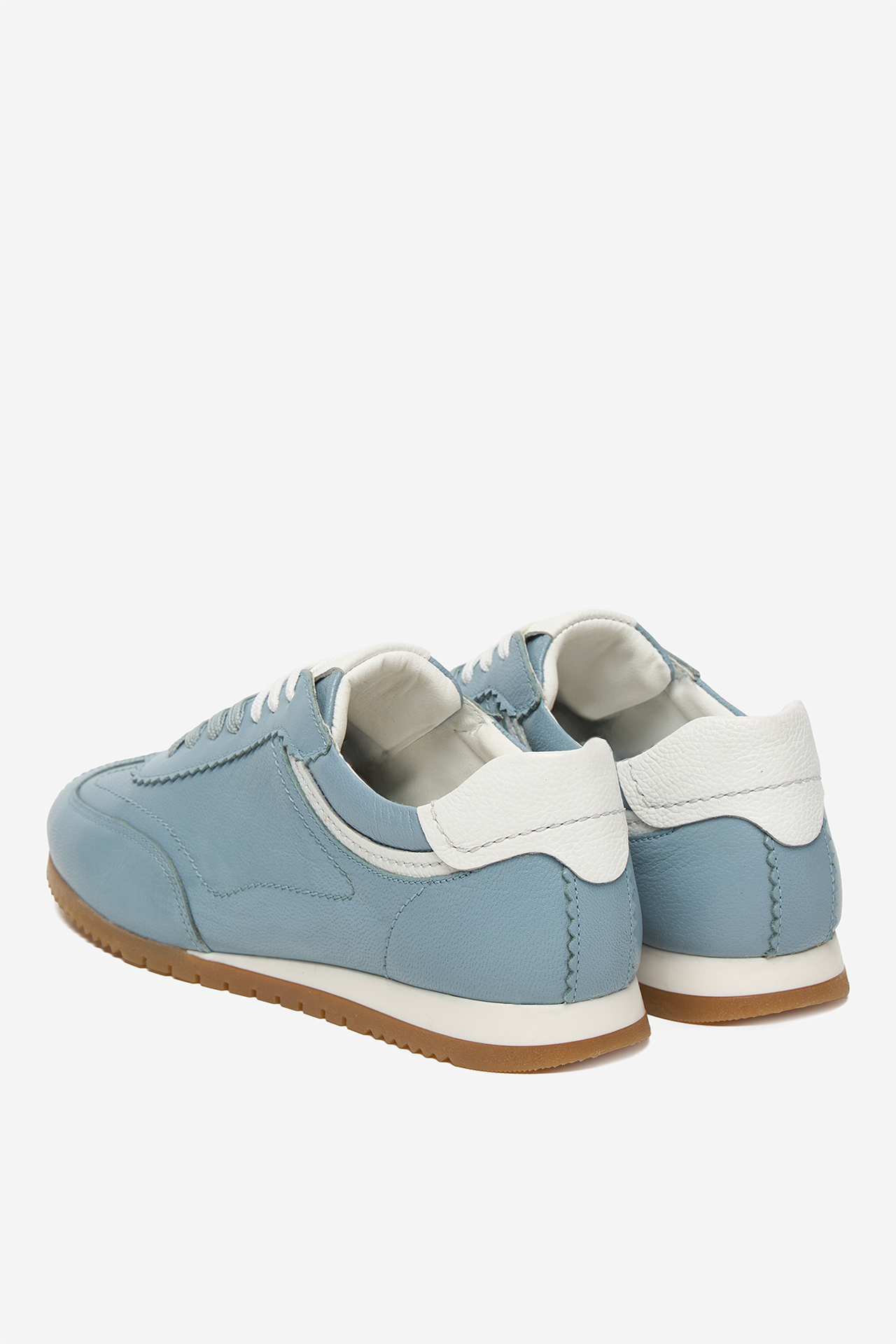 Superge Svetlo modra