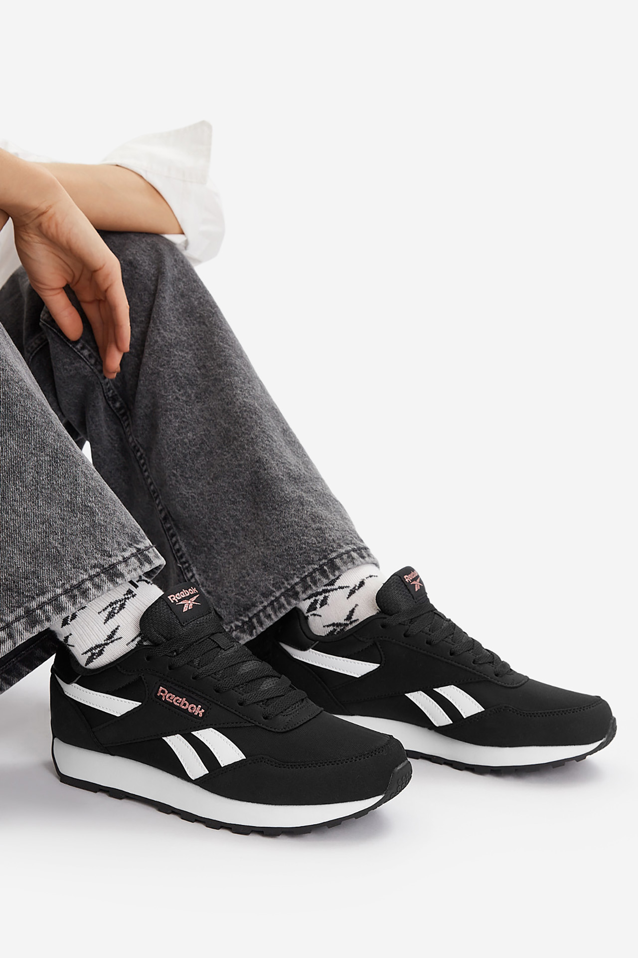 Obuwie sportowe REEBOK WB-REWIND RUN 100001333 Czarny