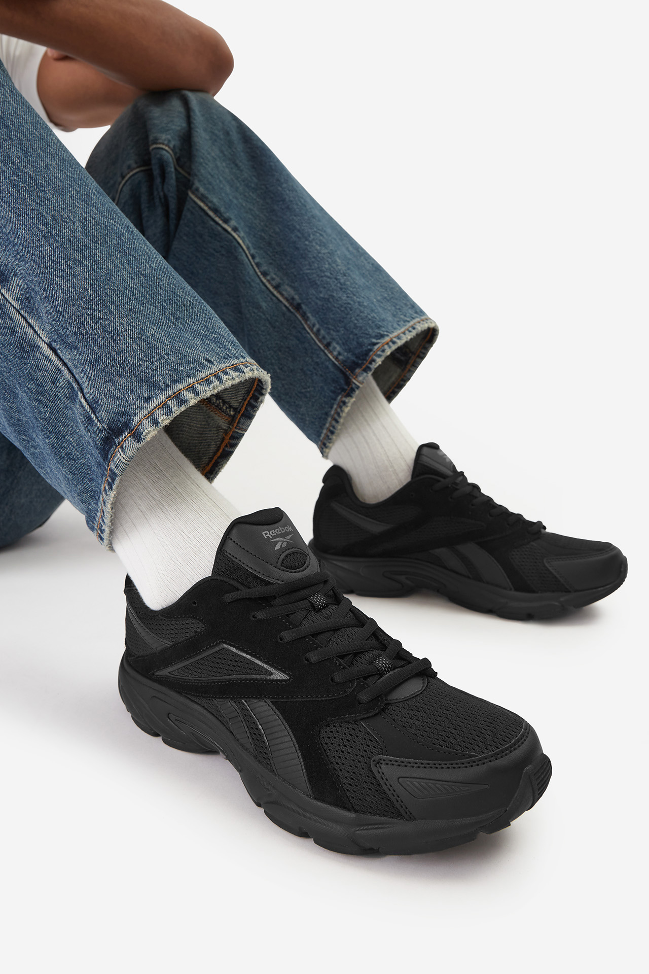 Obuwie sportowe REEBOK WB-ROAD PRIME 100216778 Czarny