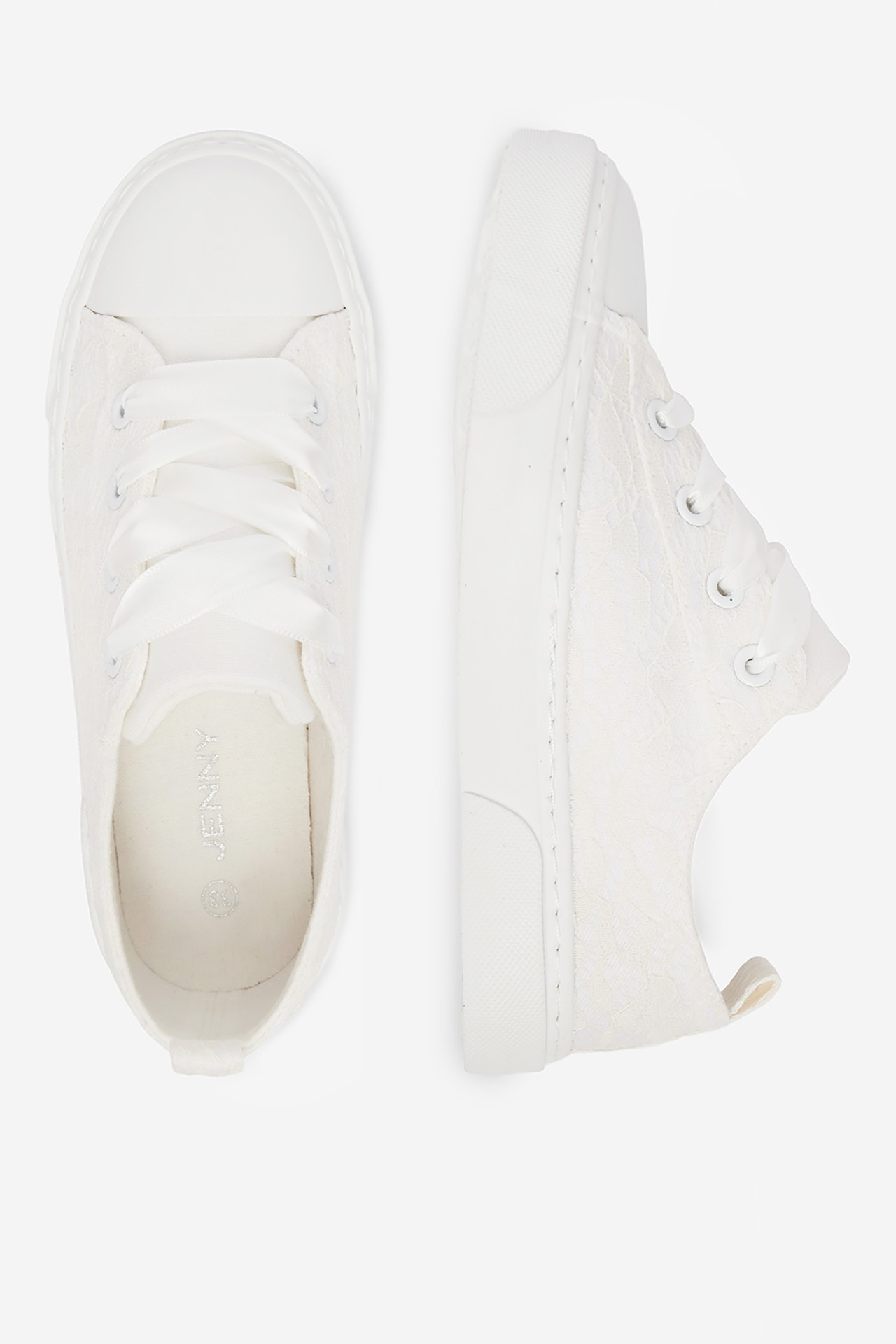 Platnene superge Bela