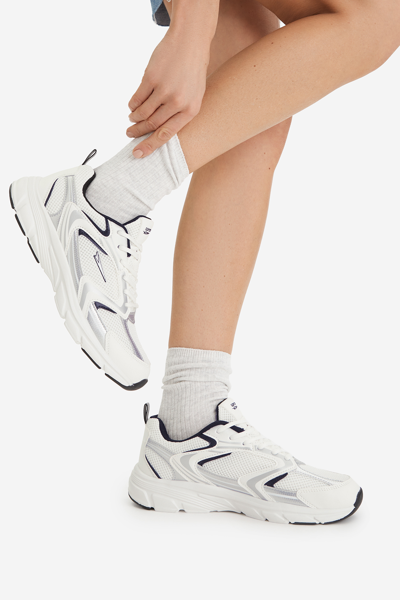 Športna obutev Bela