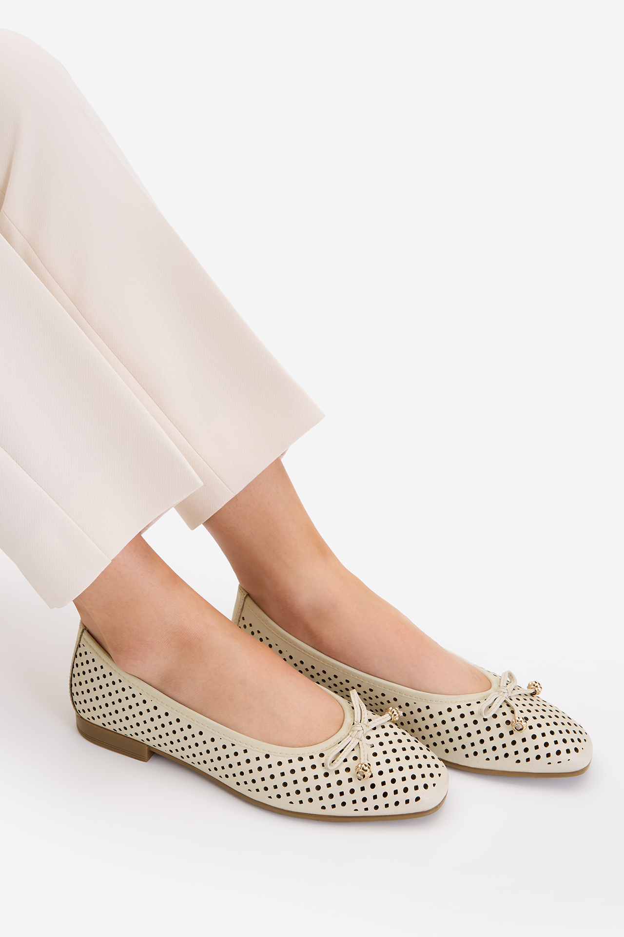 Baleríny Světle béžová