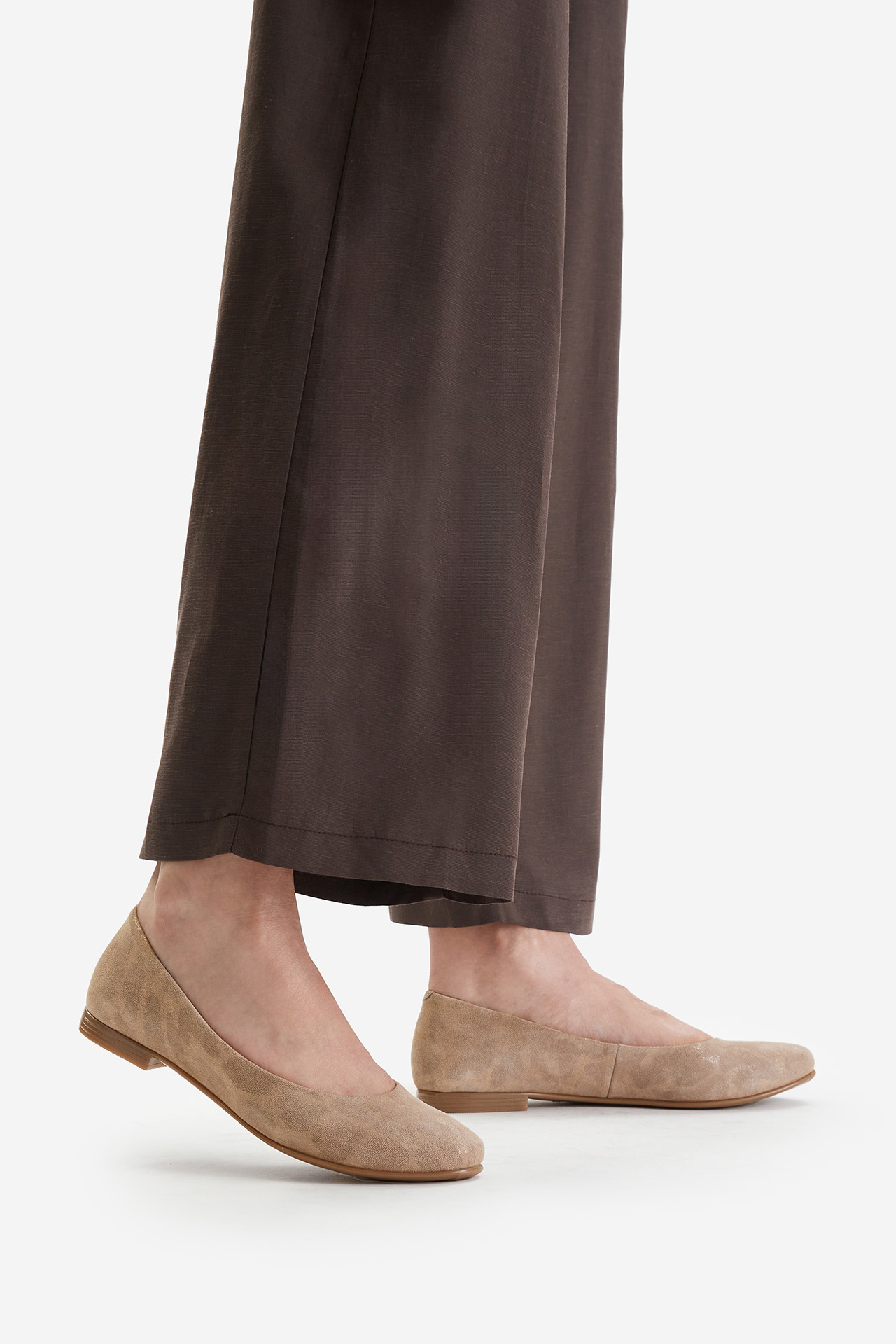 Baleríny Tmavě béžová