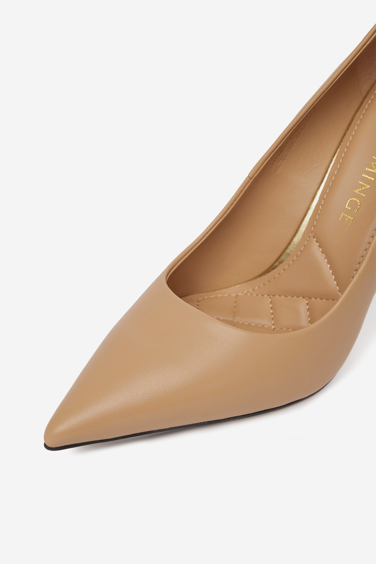 Обувки на ток Бежов