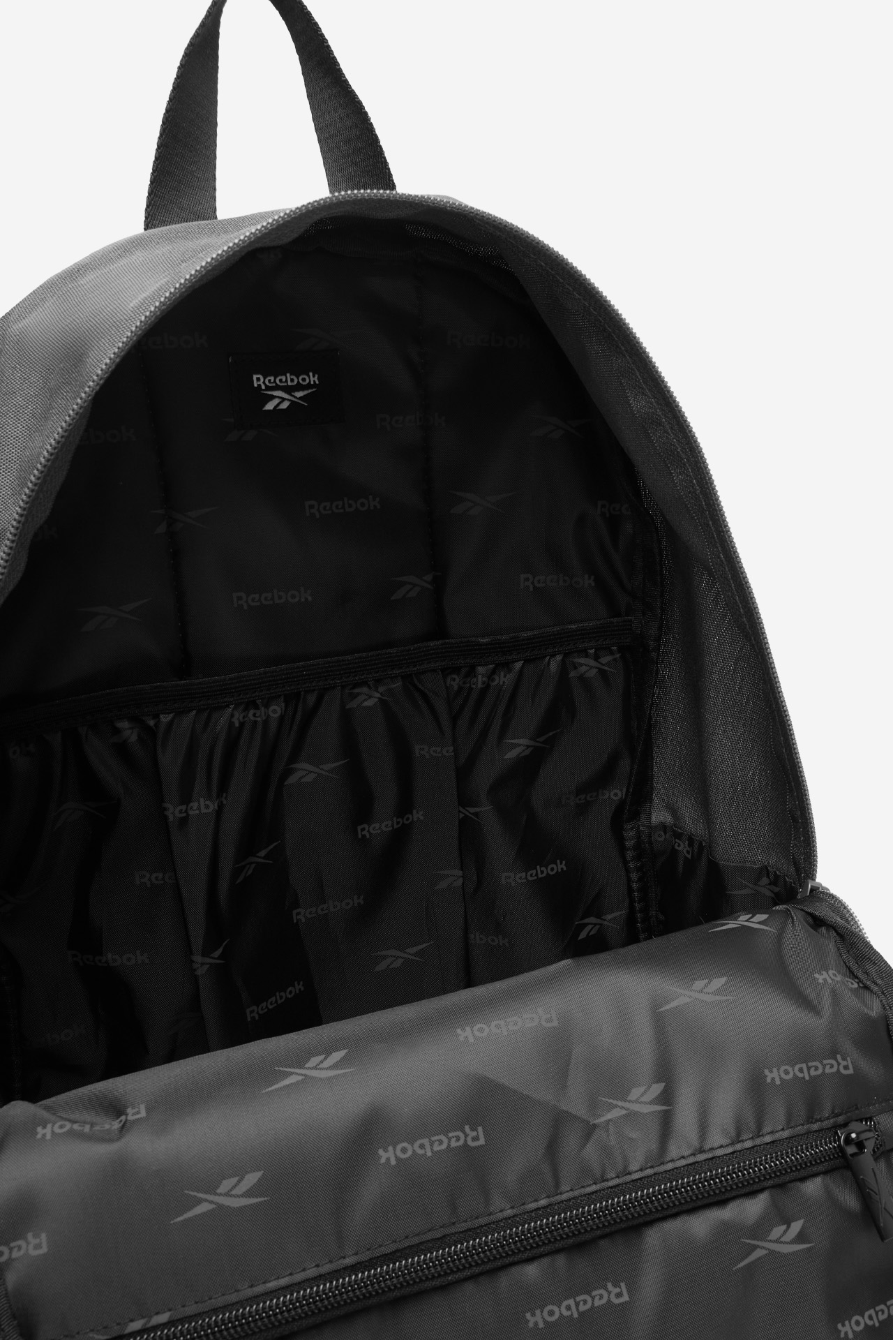 Nahrbtnik Temno siva