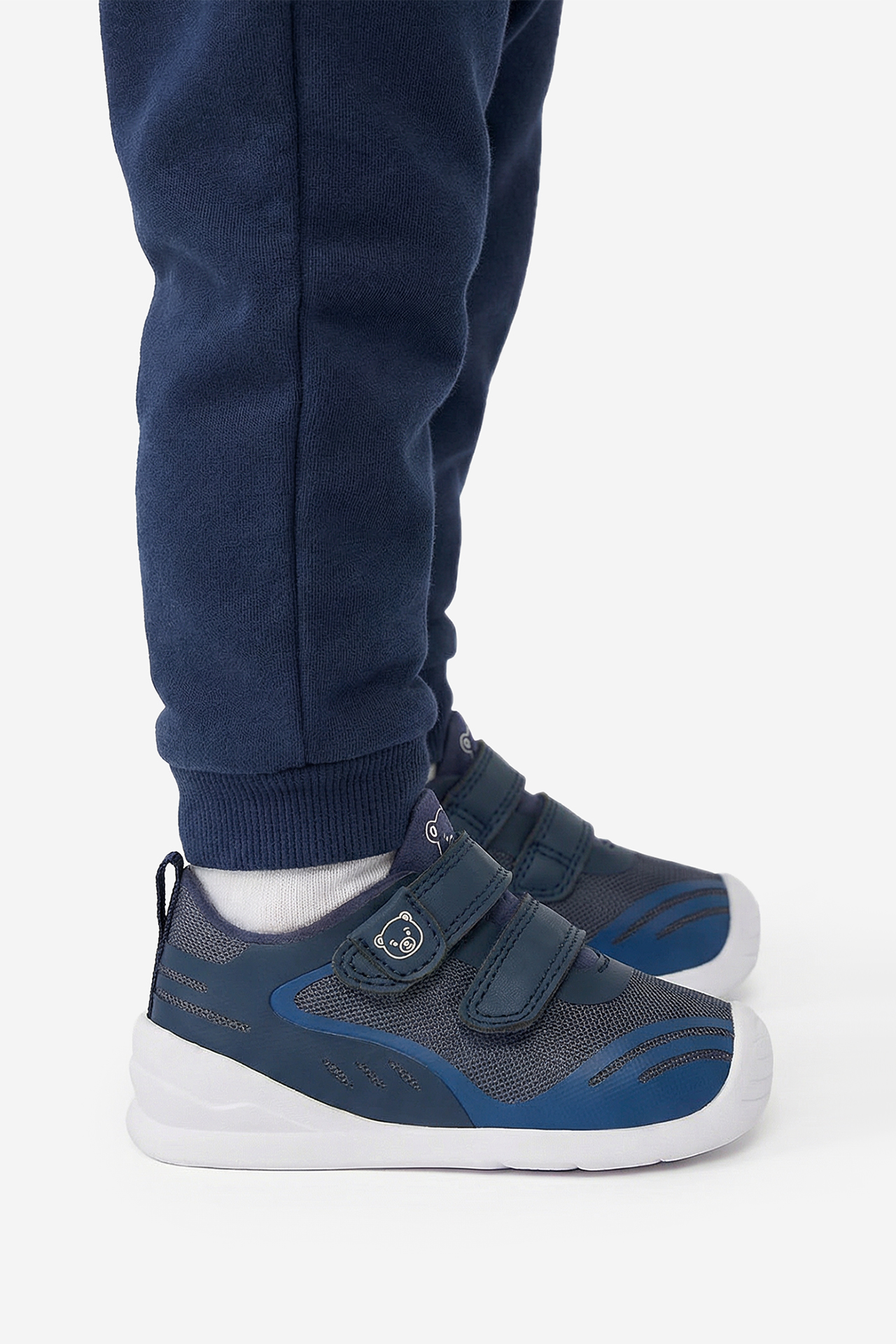 Sneakersy Tmavomodrá