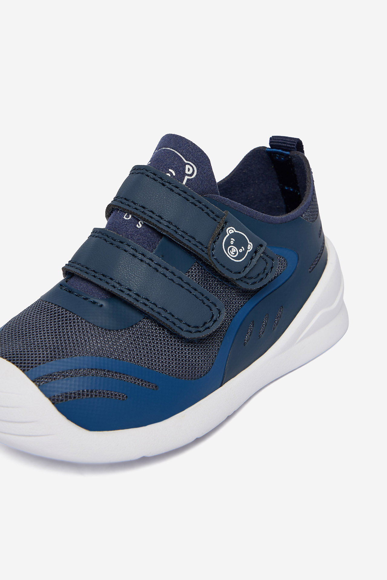 Sneakersy Tmavomodrá