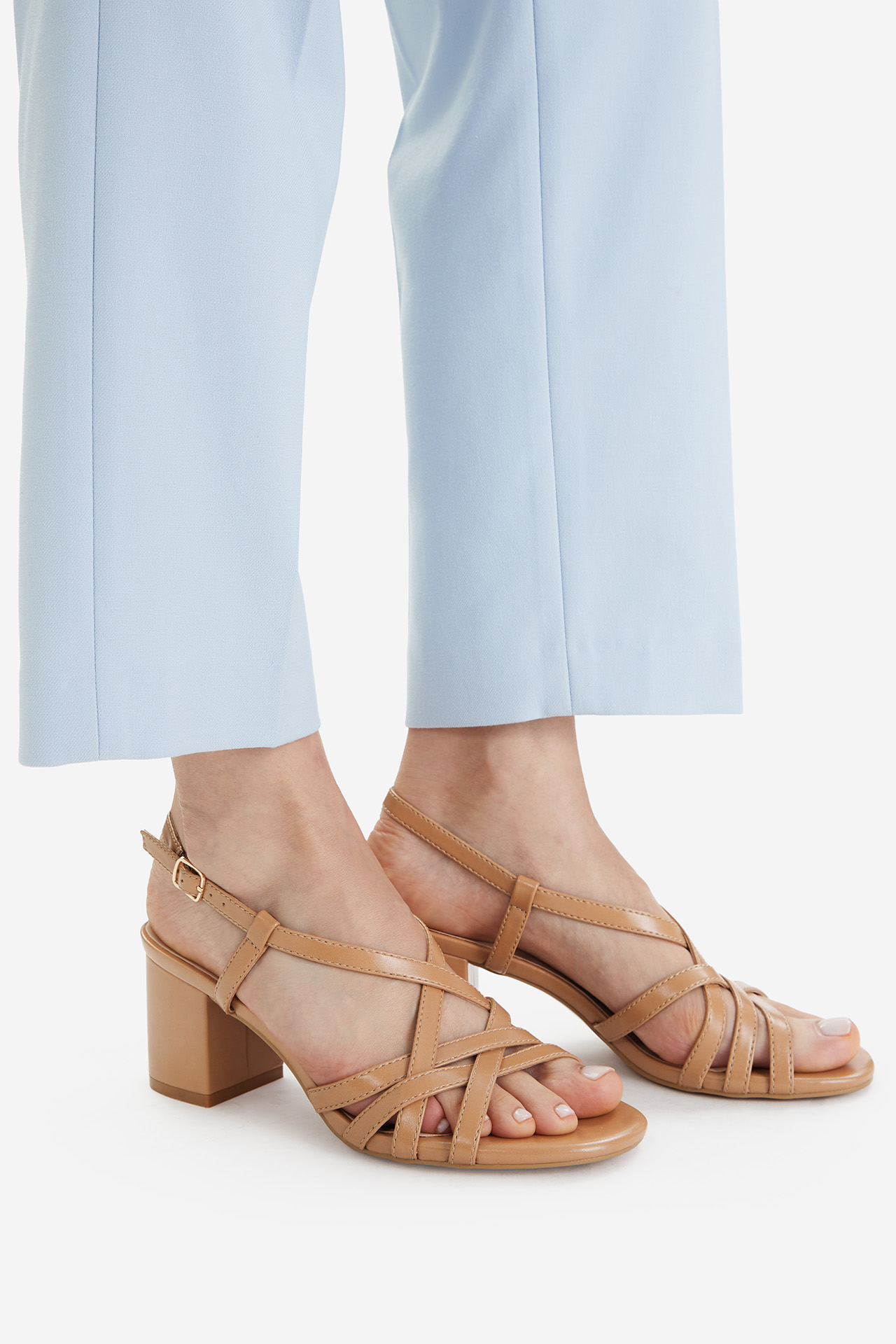 Sandály Světle hnědá