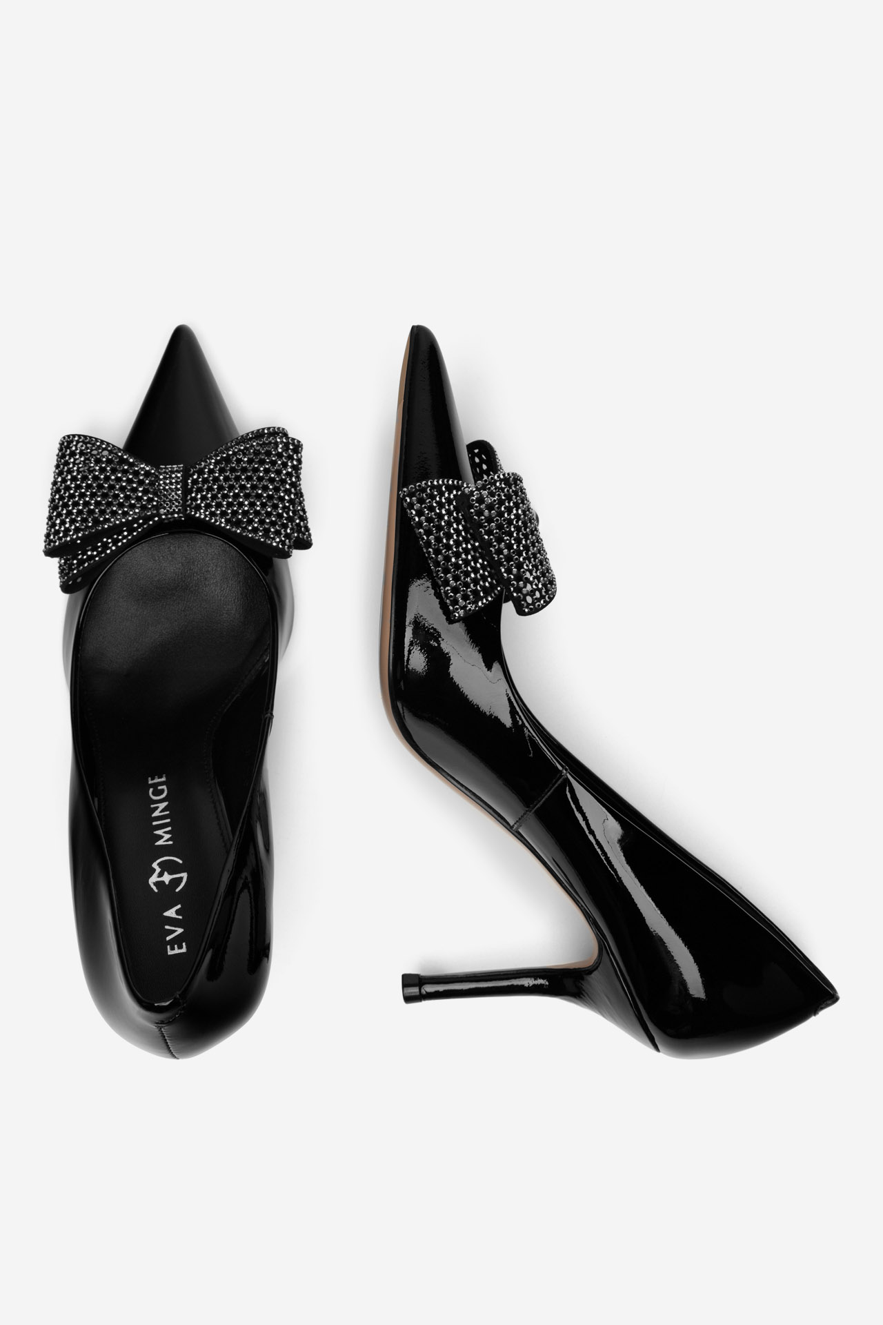 Čevlji z visoko peto Črna