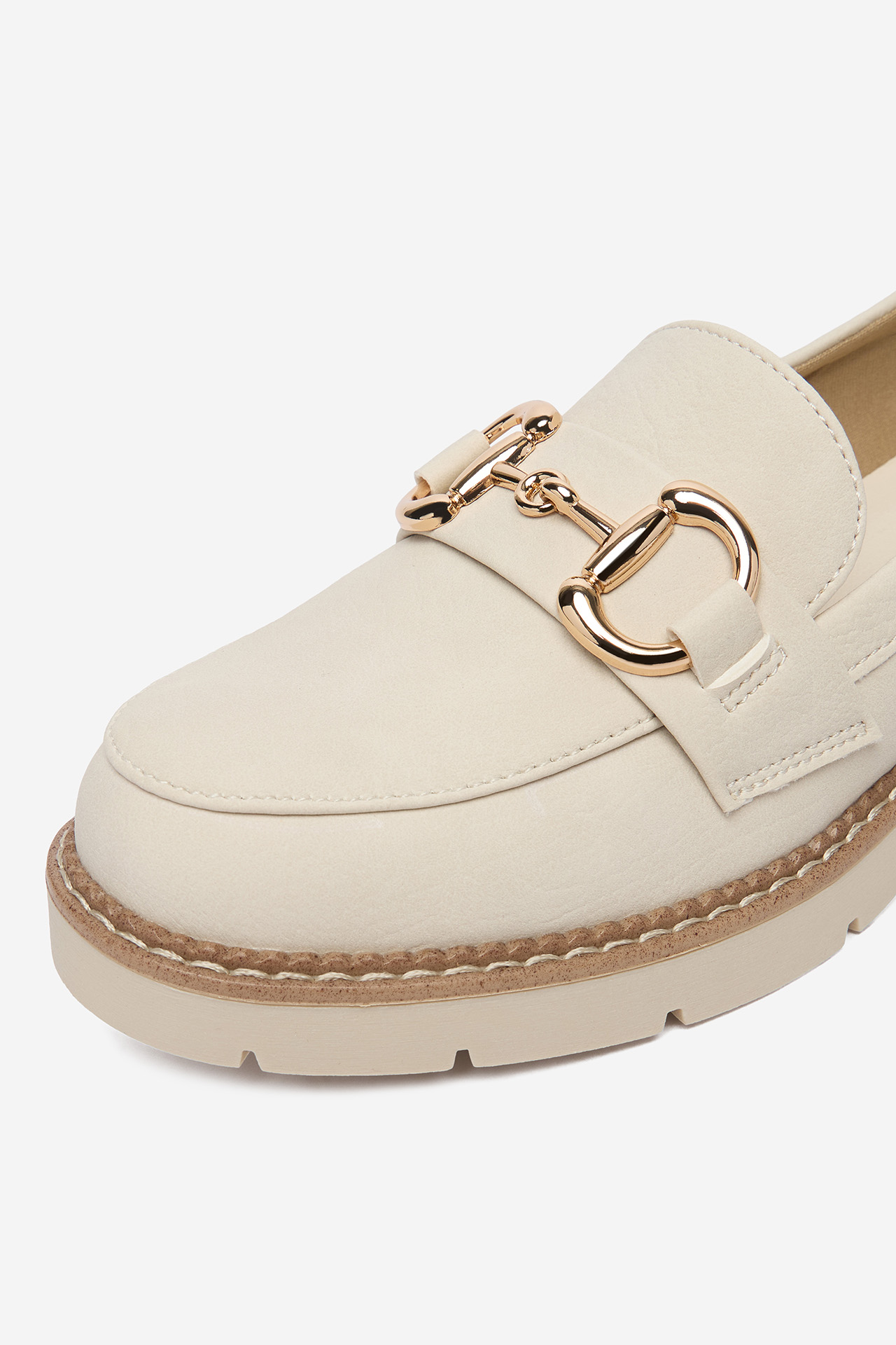 Čevlji brez vezalk Krem