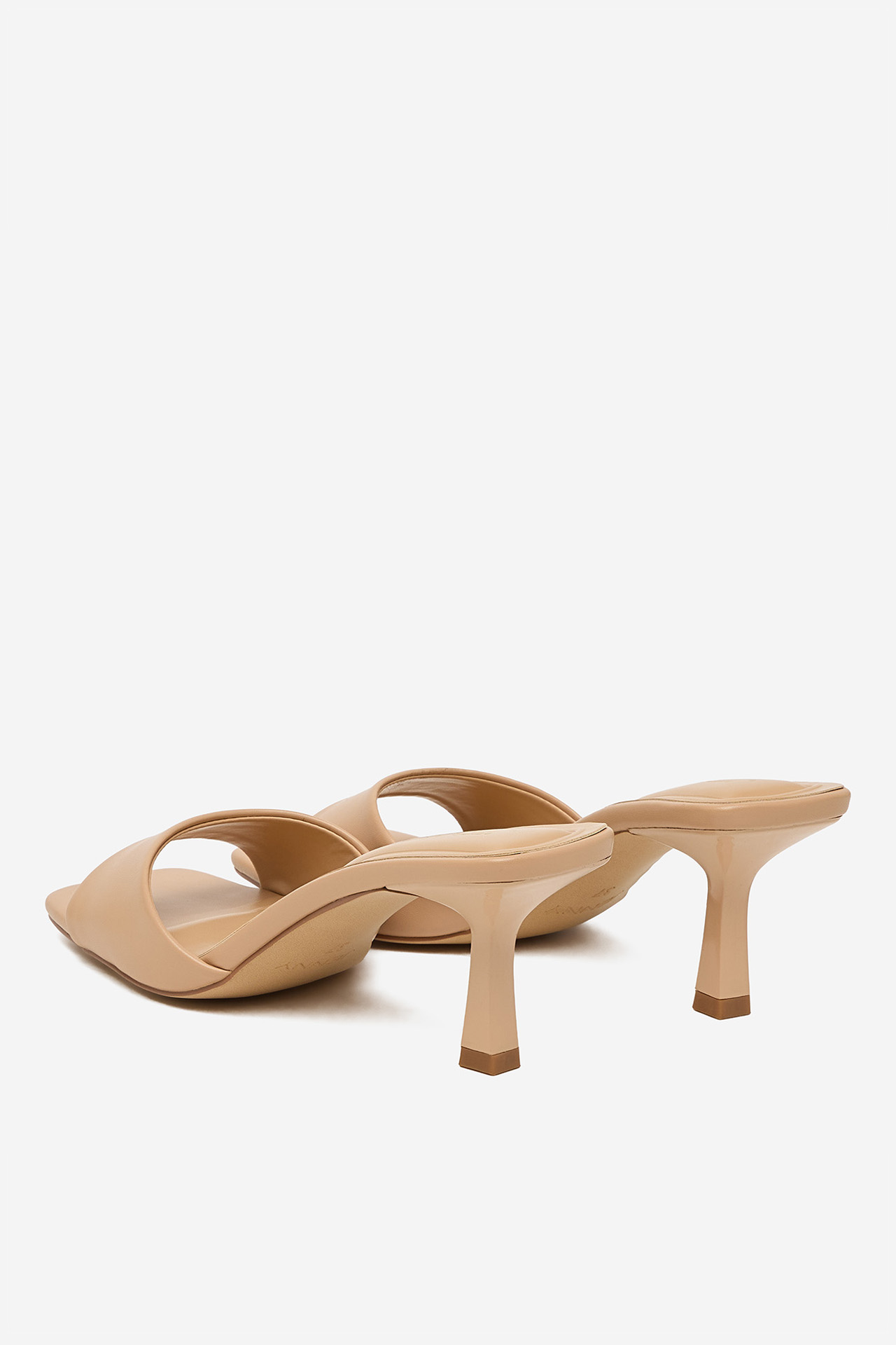 Nazouváky Béžová