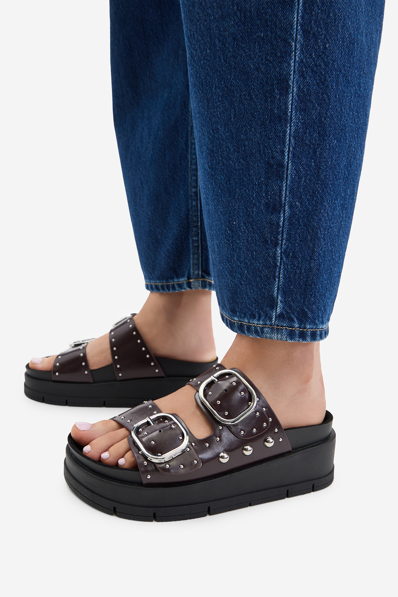 Nazouváky Tmavě hnědá