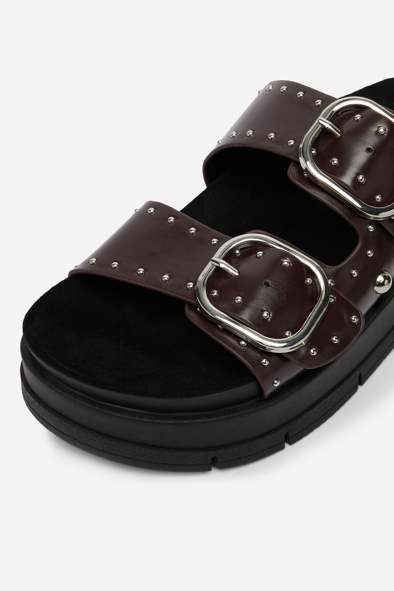 Nazouváky Tmavě hnědá