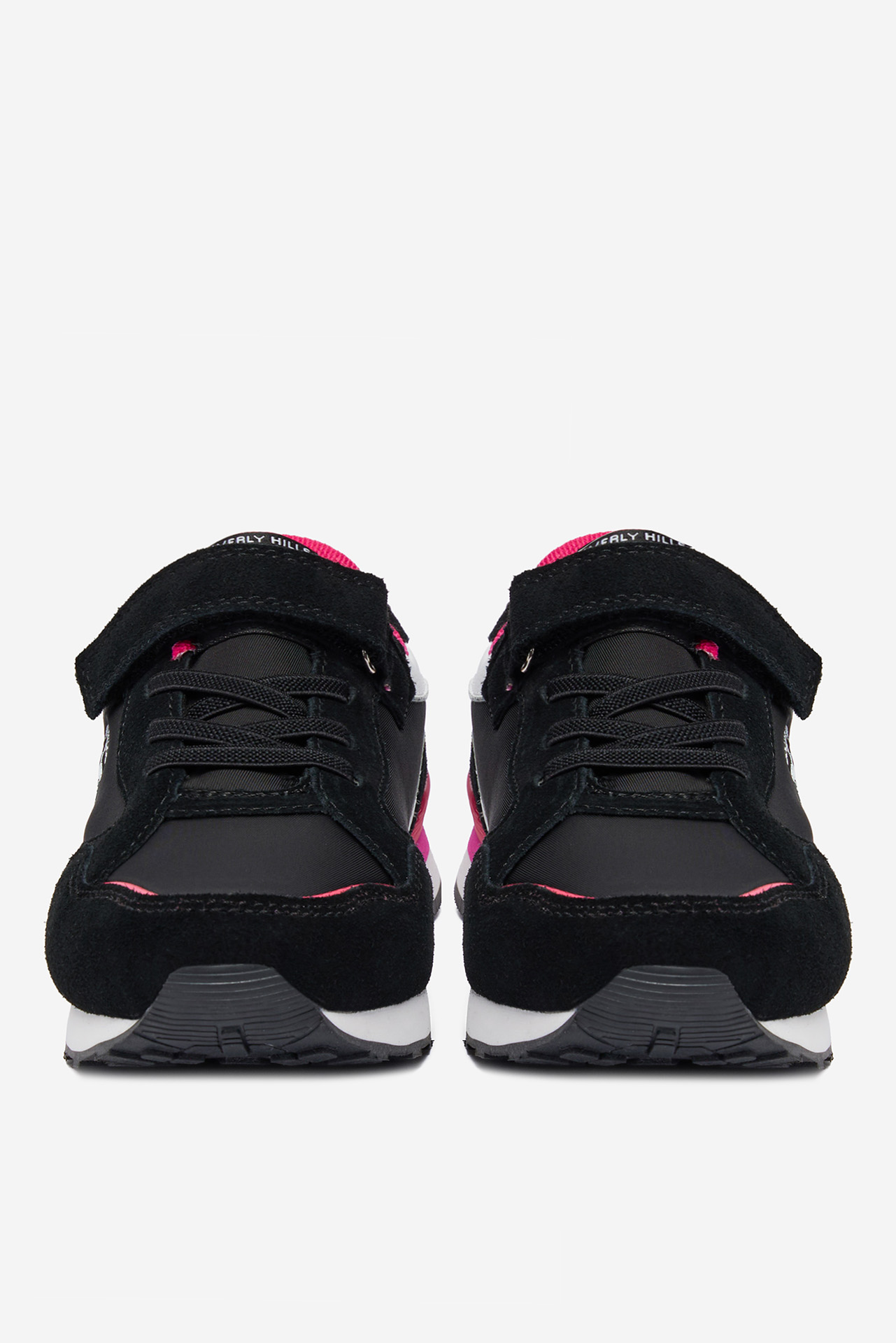 Sneakersy Černá