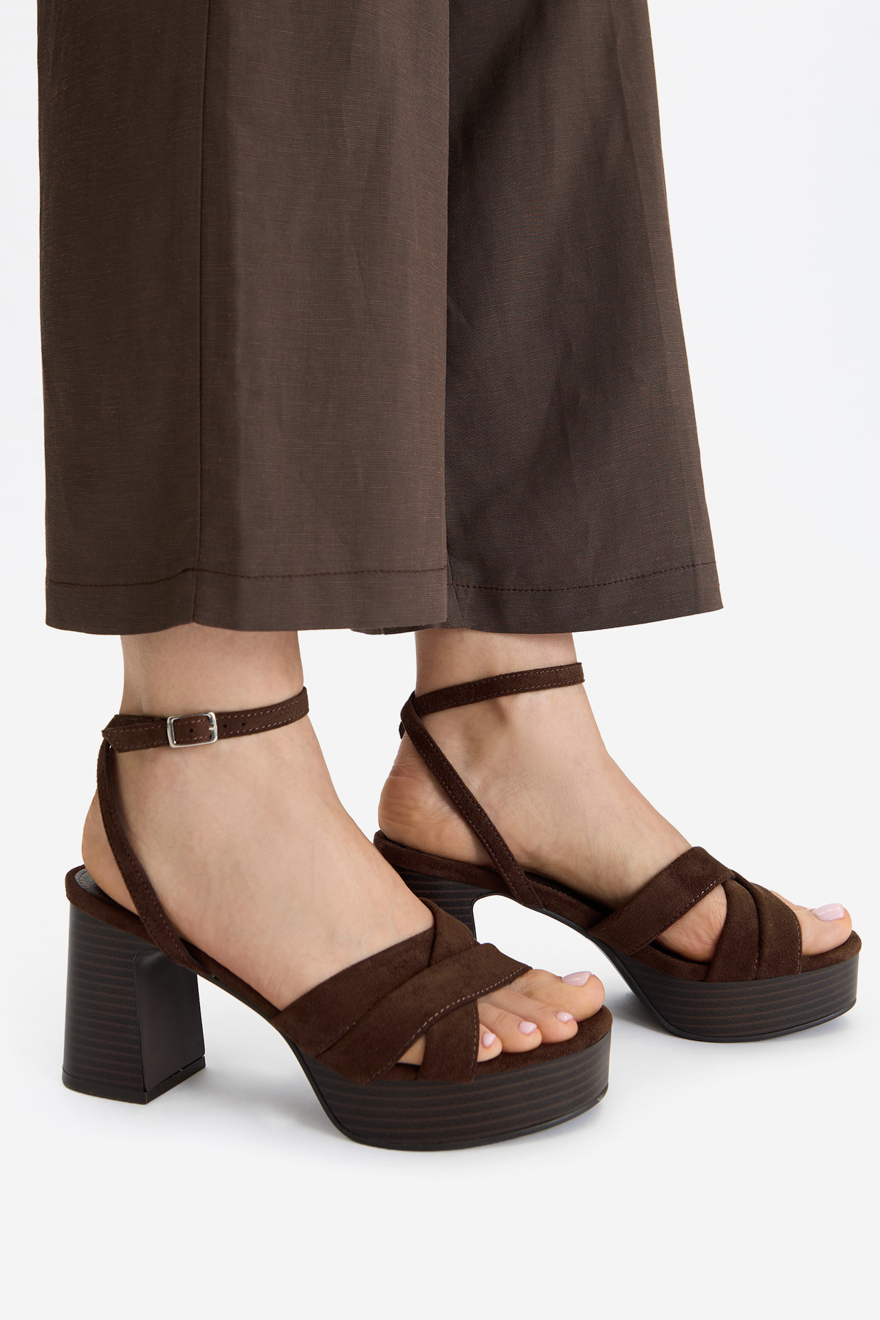 Sandály Tmavě hnědá