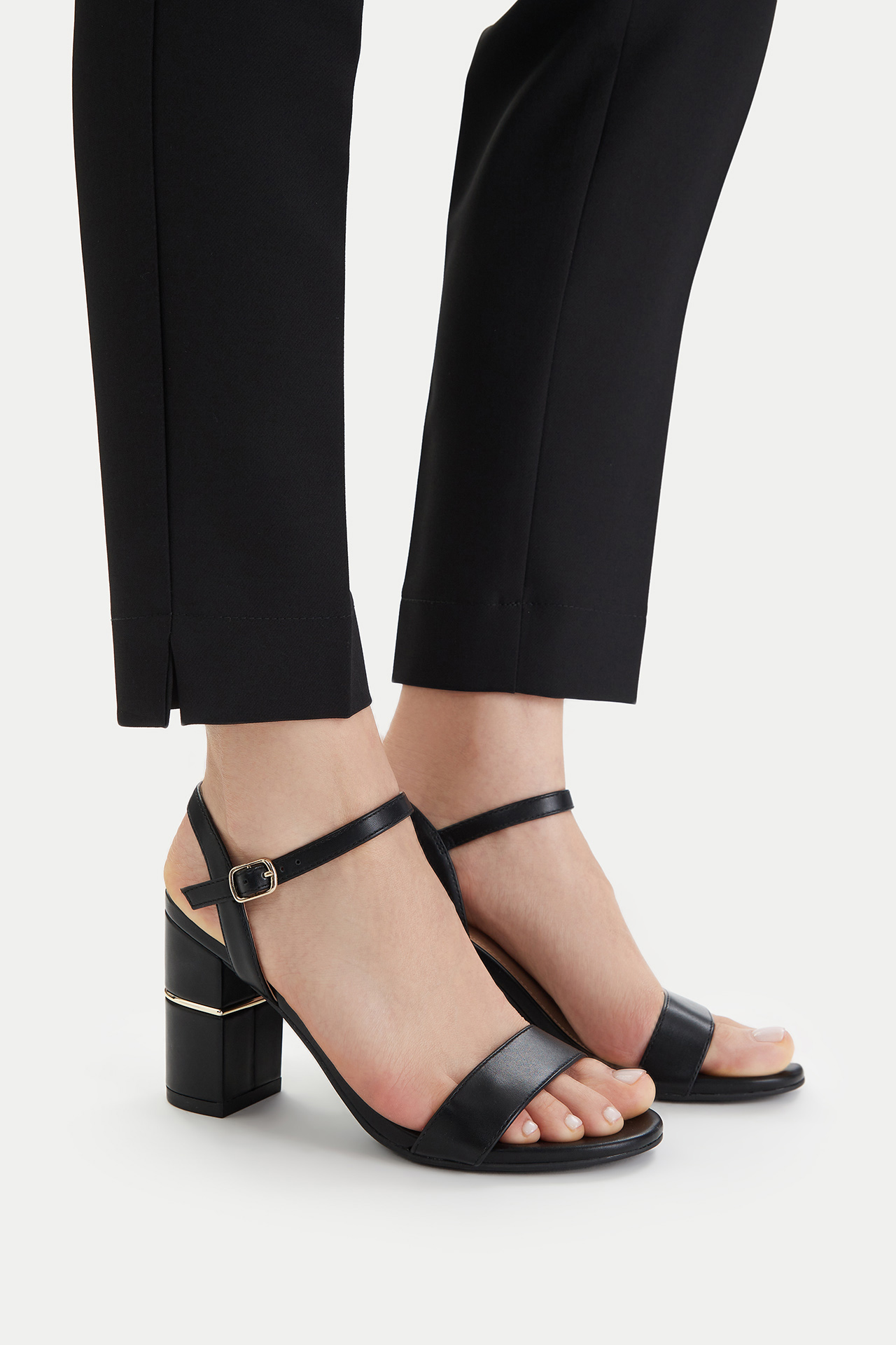 Sandály Černá