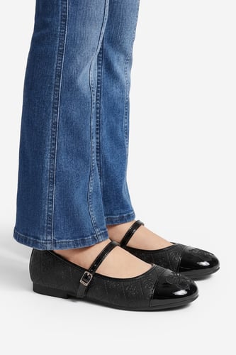 GUESS CEOWB-CS6666-03 FEKETE