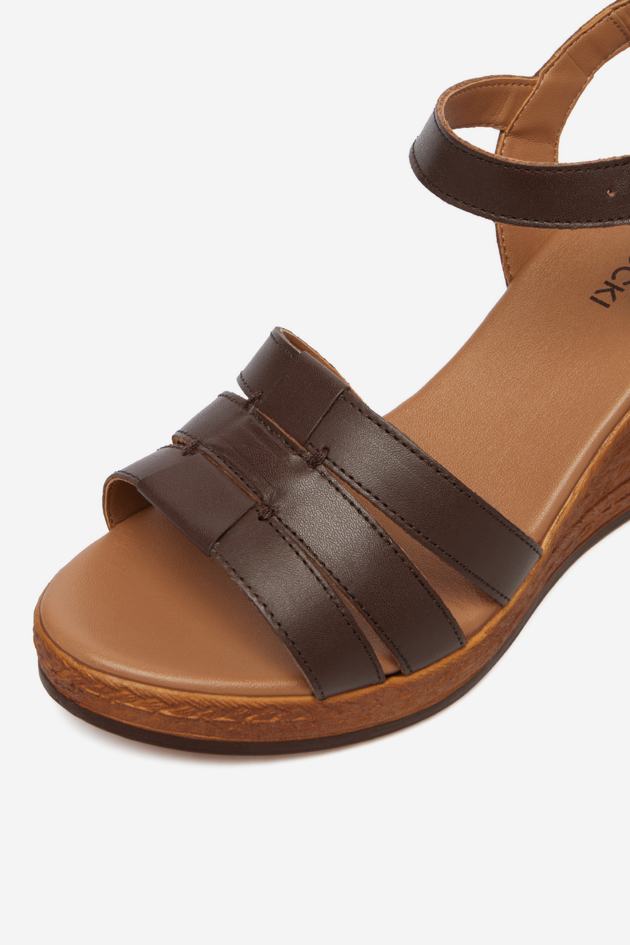 Sandály Hnědá