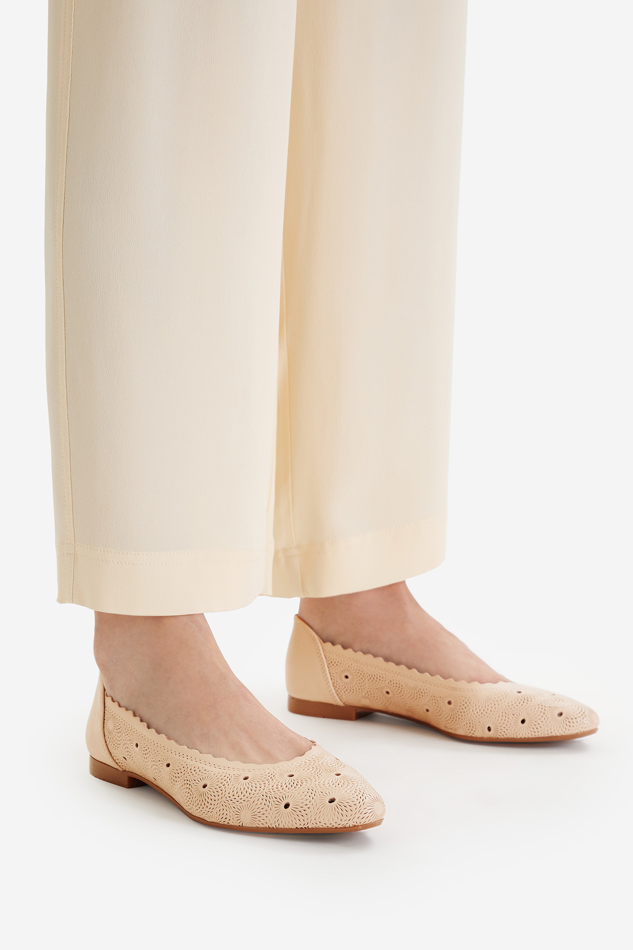 Baleríny Světle béžová
