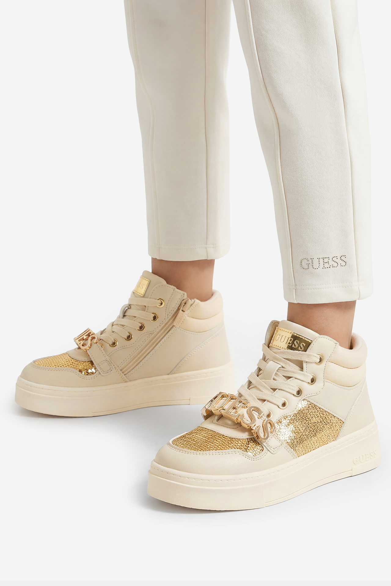 Sneakersy Krémová