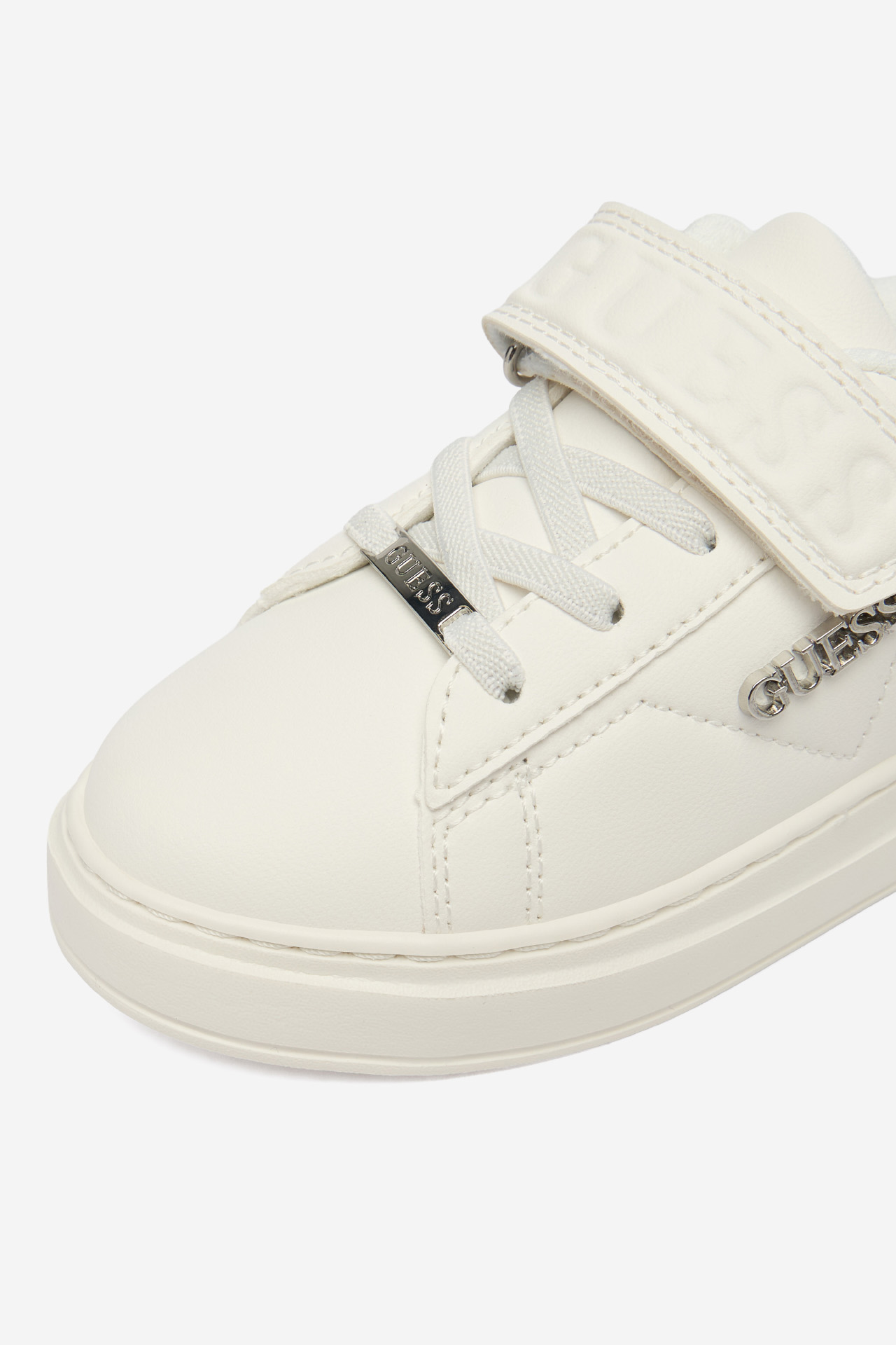 Sneakersy Bílá
