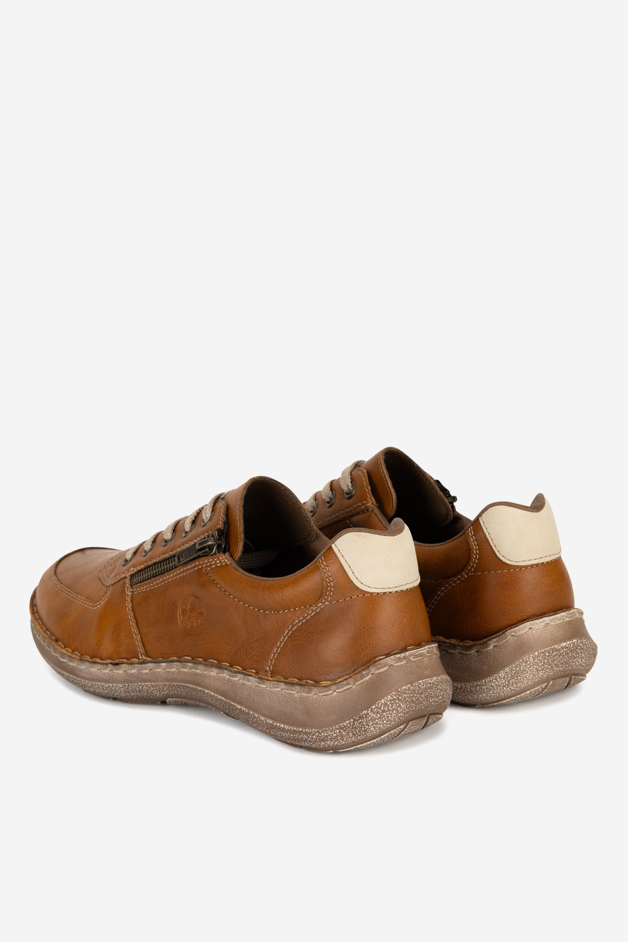 Обувки Светлокафяв