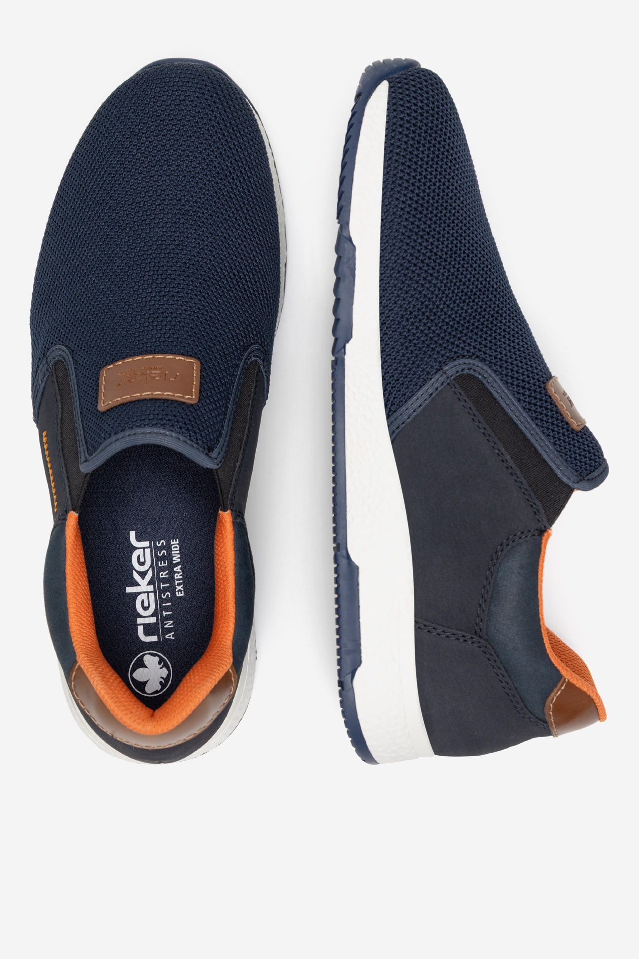 Sneakersy Tmavomodrá