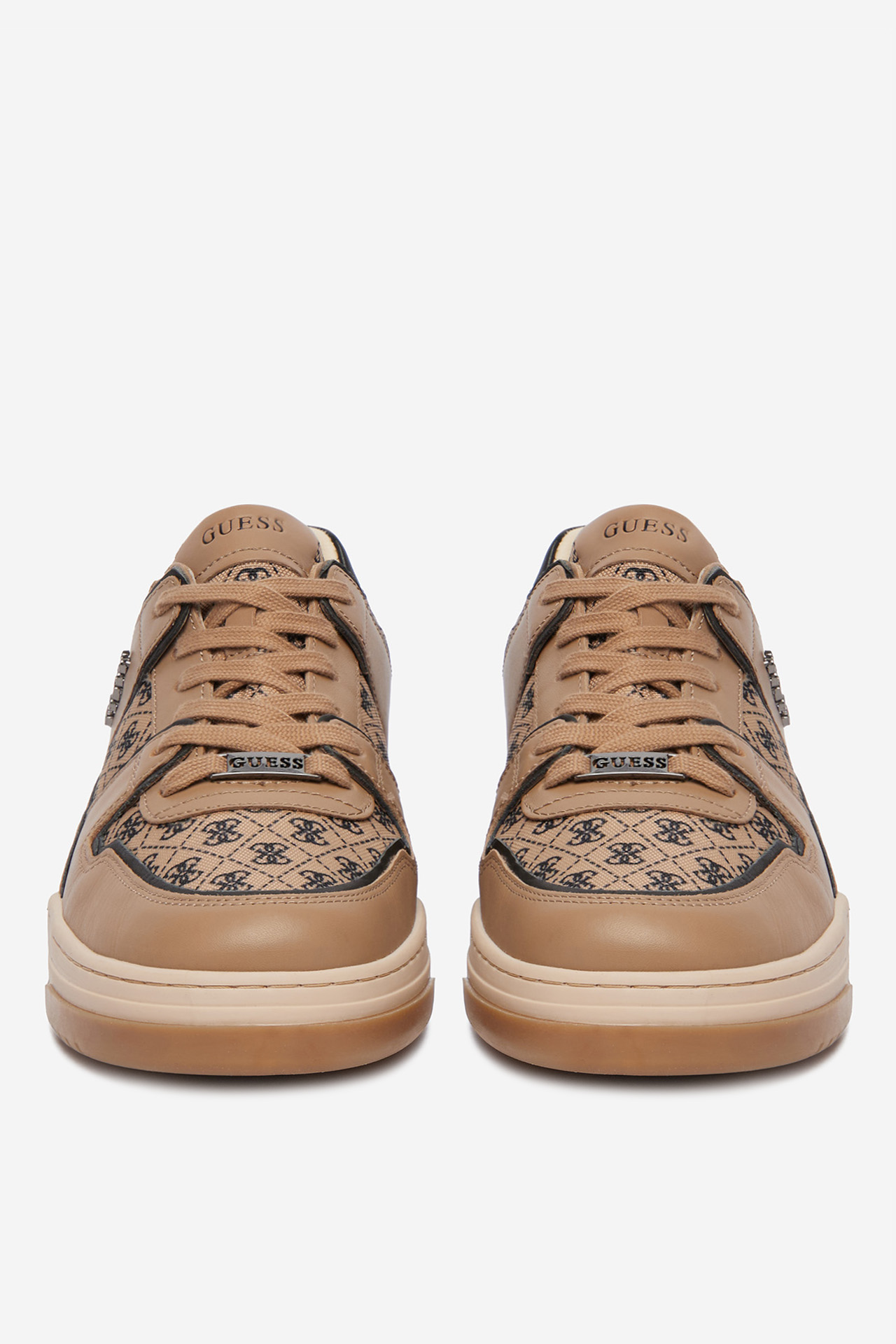 Сникърси Кафяв