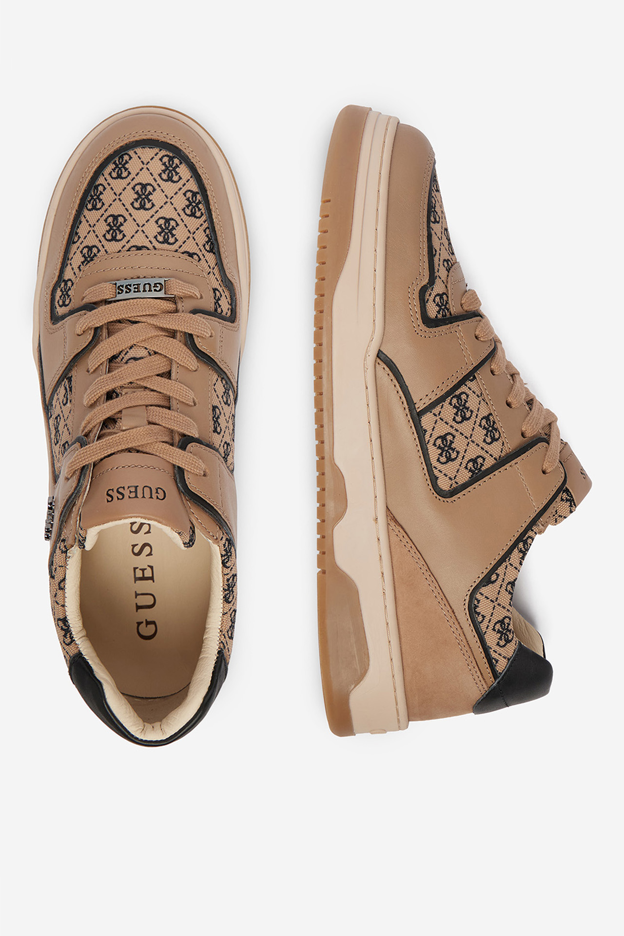 Сникърси Кафяв