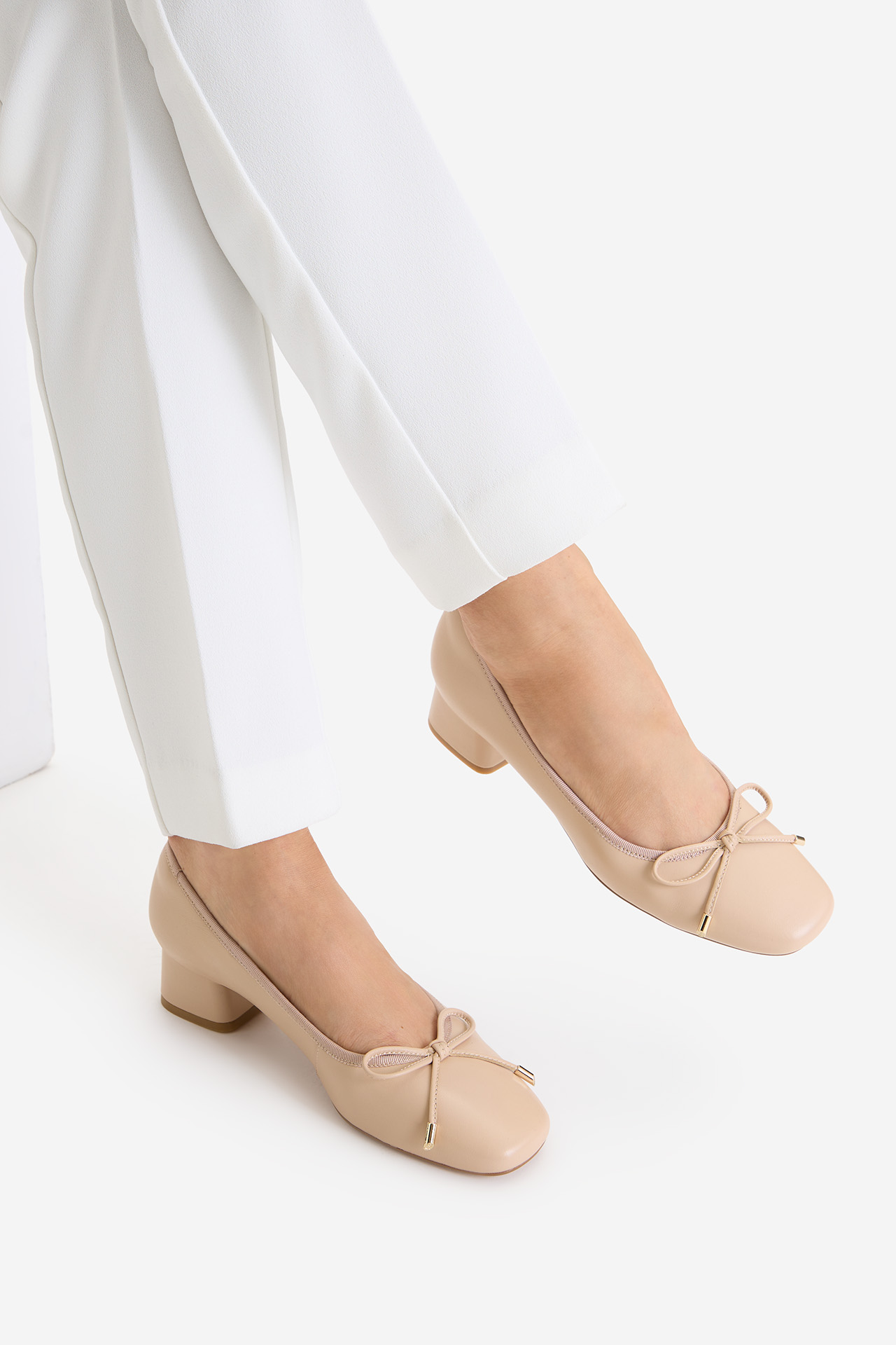 Lodičky Světle béžová